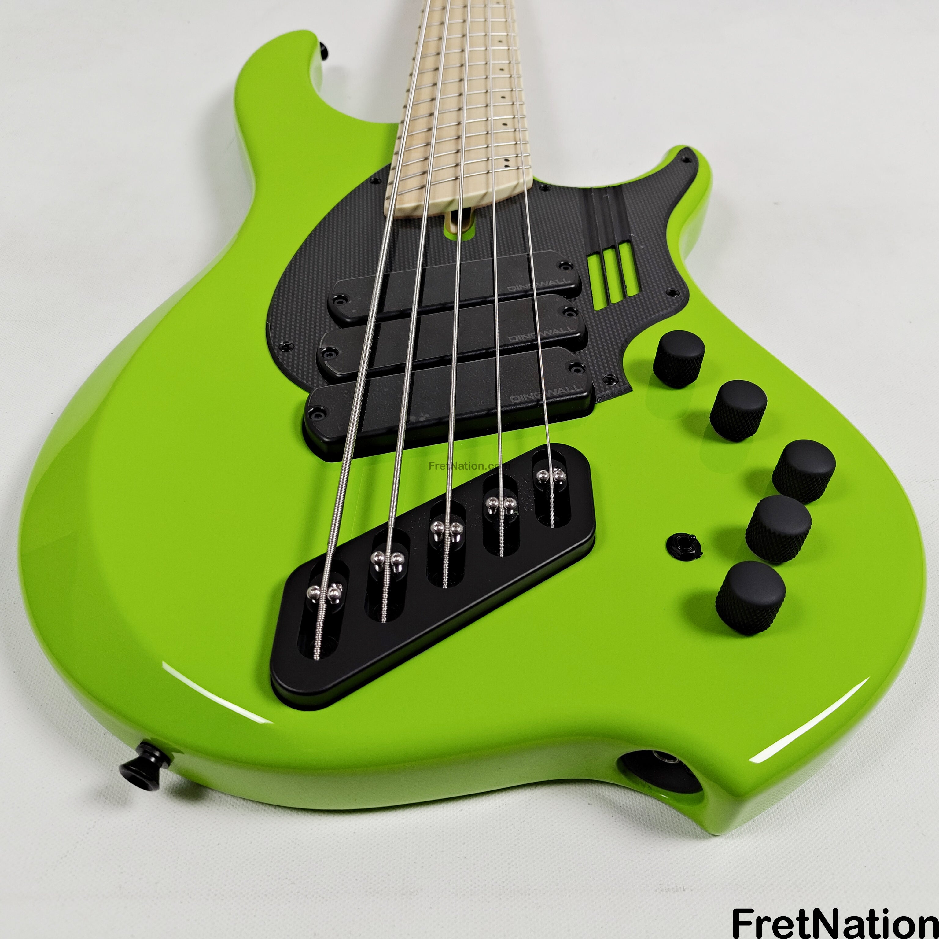 Dingwall NG3 5-String Ferrari Green Fanned Fret Multi-Scale - 9.18