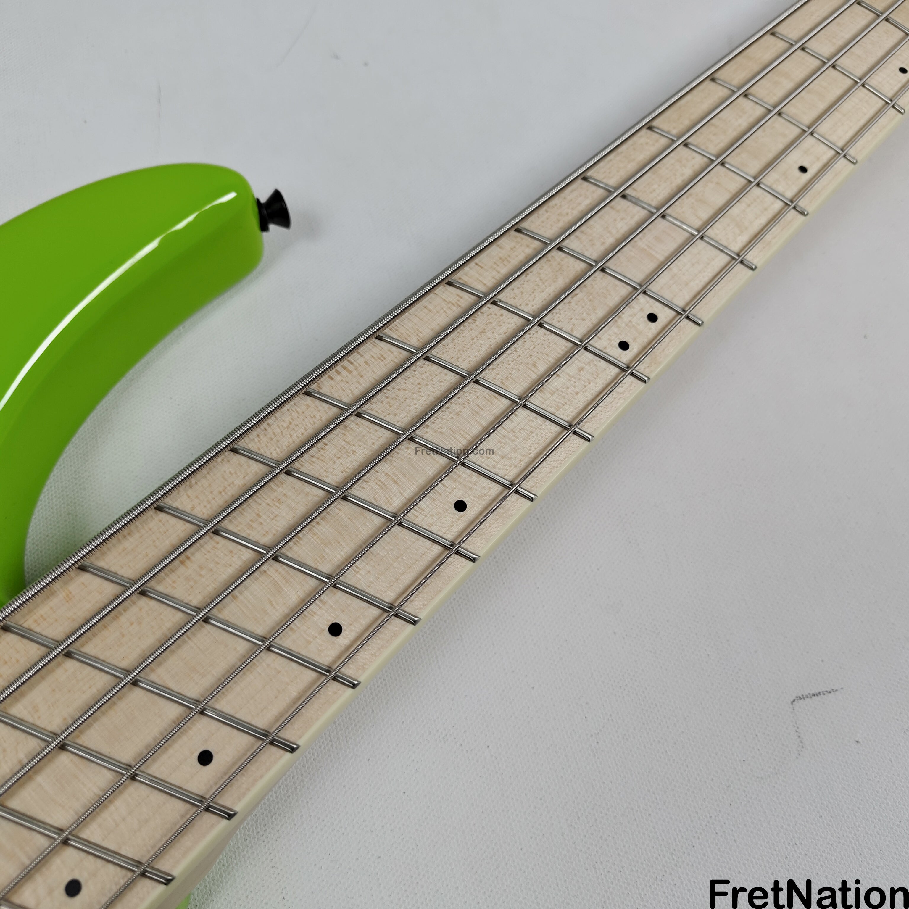 Dingwall NG3 5-String Ferrari Green Fanned Fret Multi-Scale - 9.18