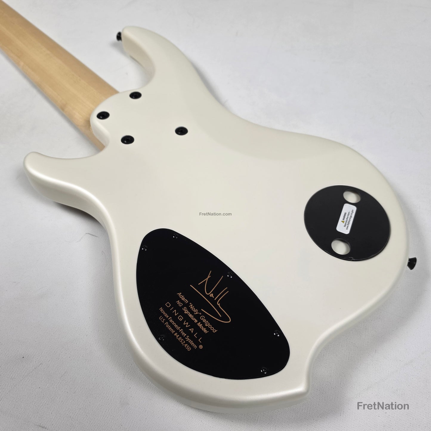 Dingwall Dingwall NG3 6-String Matte Ducati White Pearl Bass w/ Bag 9.72lbs #19965B B-Stock
