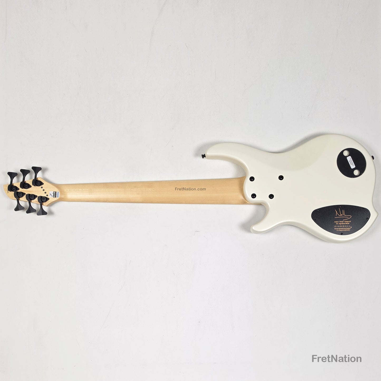 Dingwall Dingwall NG3 6-String Matte Ducati White Pearl Bass w/ Bag 9.72lbs #19965B B-Stock