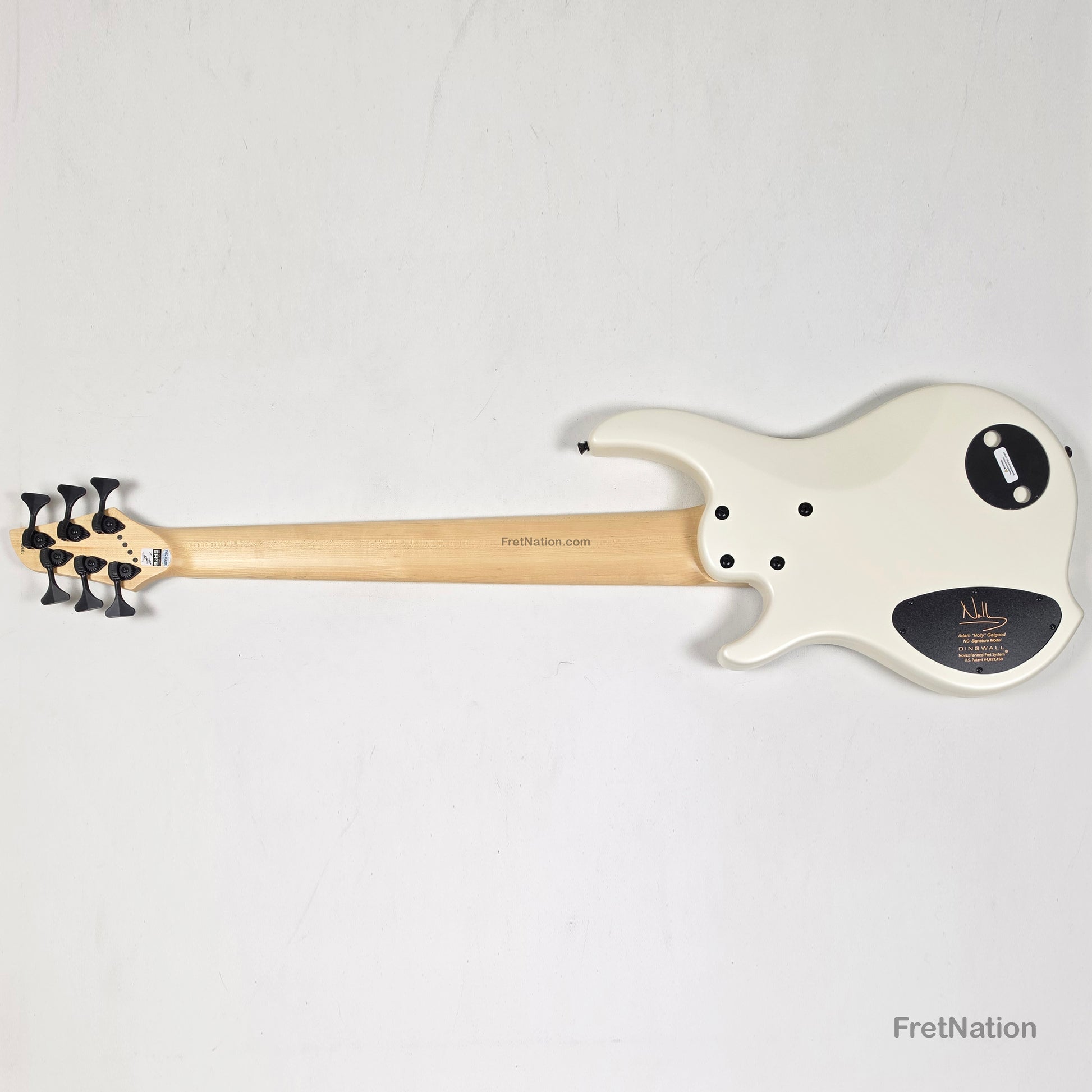 Dingwall Dingwall NG3 6-String Matte Ducati White Pearl Bass w/ Bag 9.72lbs #19965B B-Stock