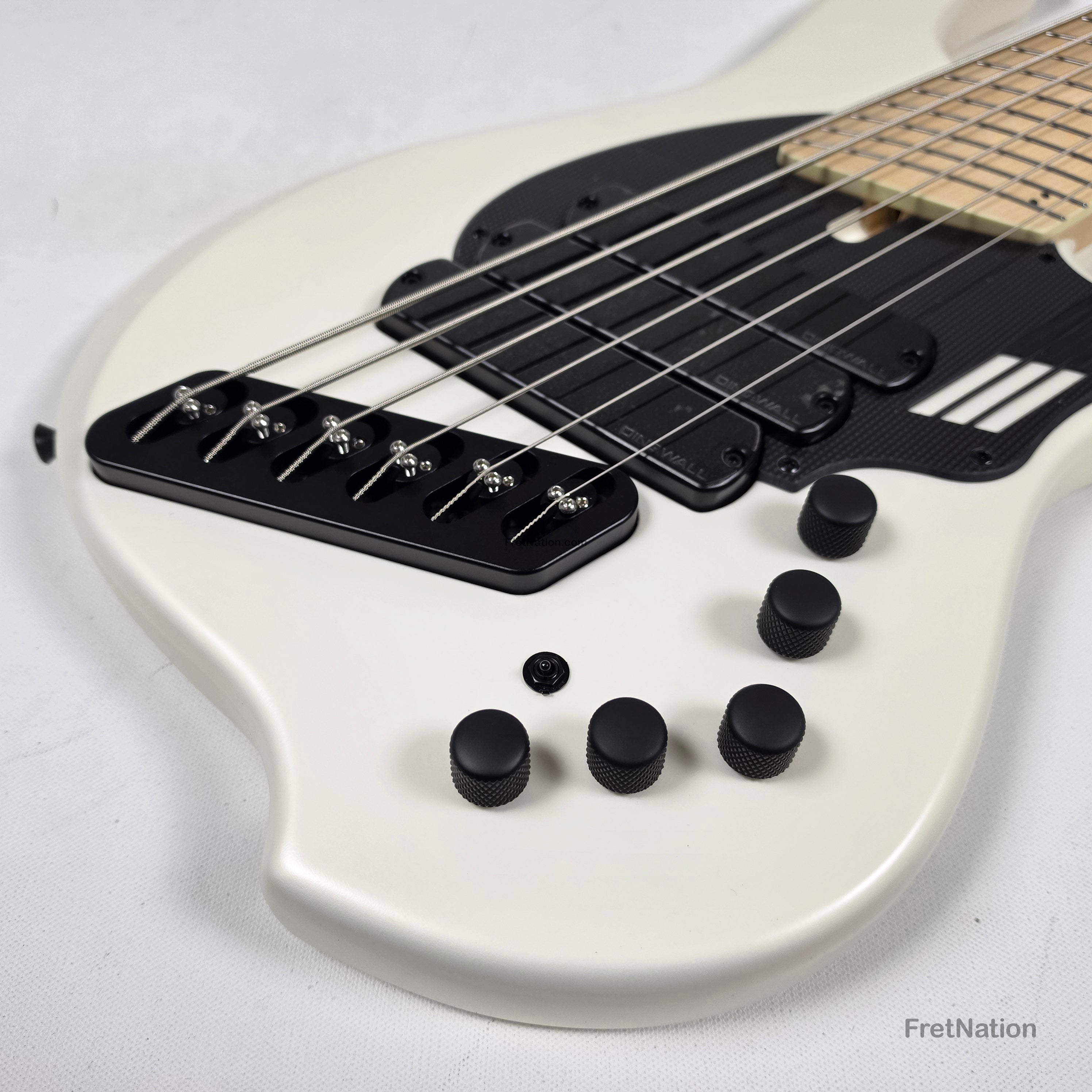 Dingwall NG3 6-String Matte Ducati White Pearl Bass w/ Bag 9.72lbs