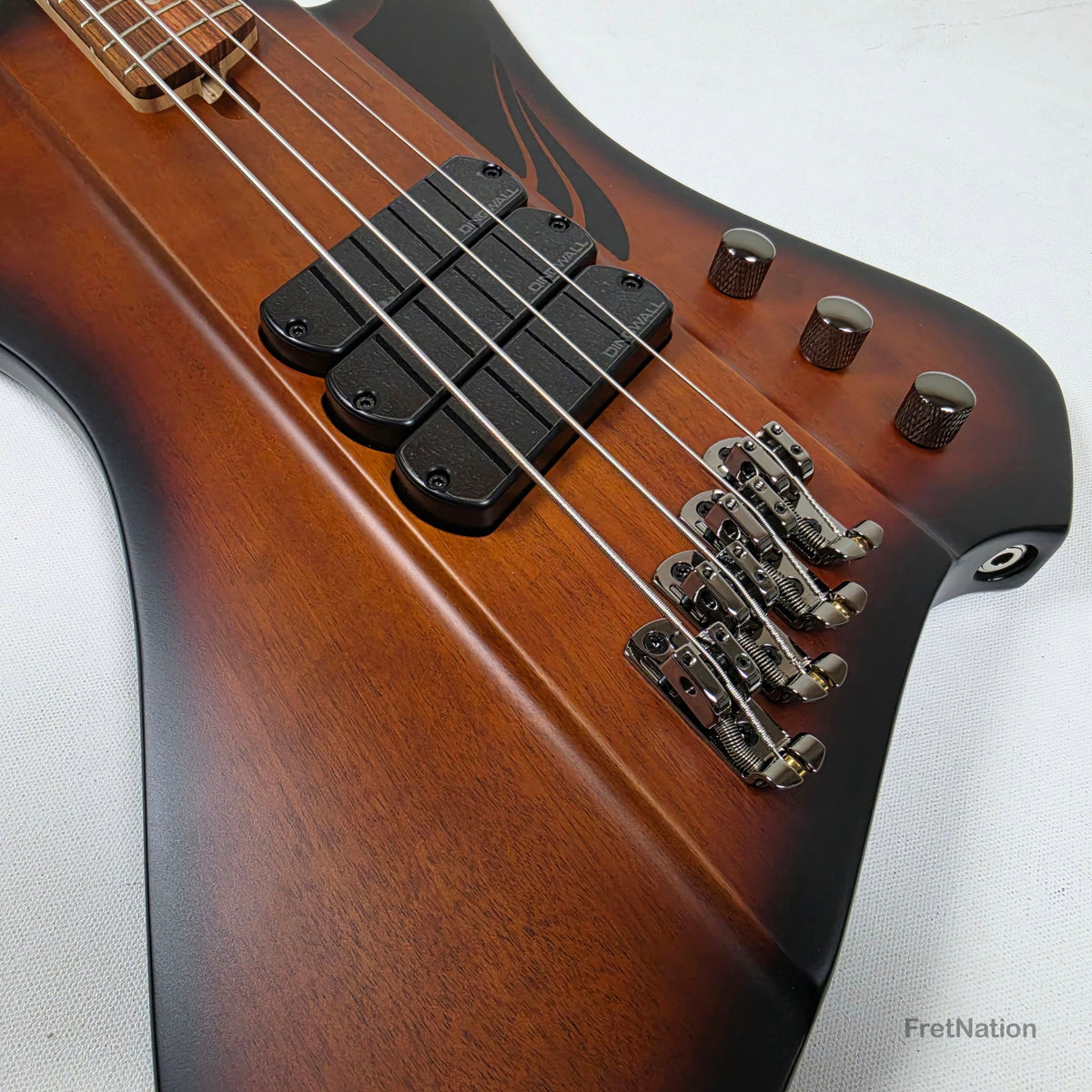 Dingwall Dingwall D-Roc Standard 4-String Matte Vintage Burst - 9.20lbs #18946