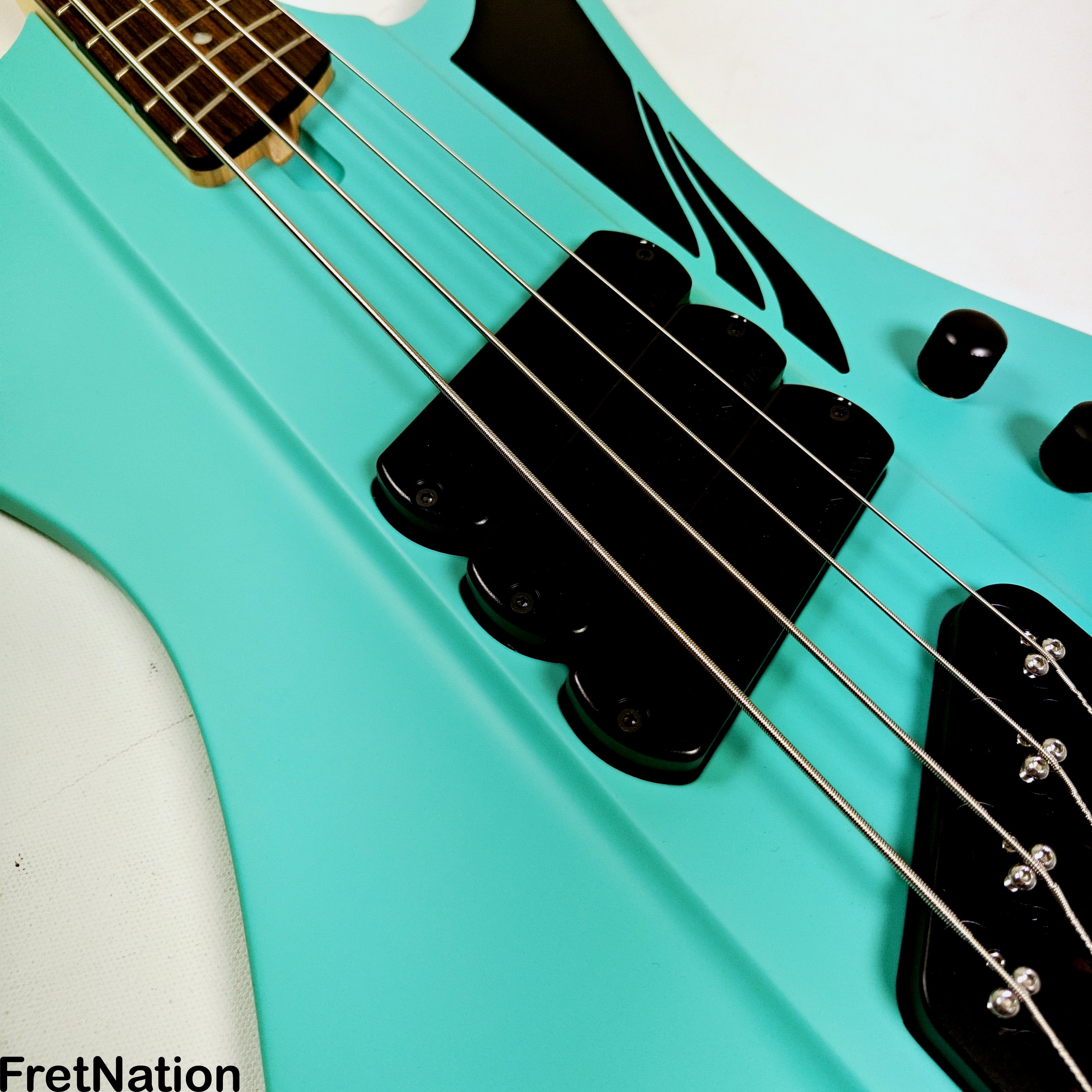 Dingwall D-Roc Standard 4-String Matte Celestial Blue - 9.02lbs