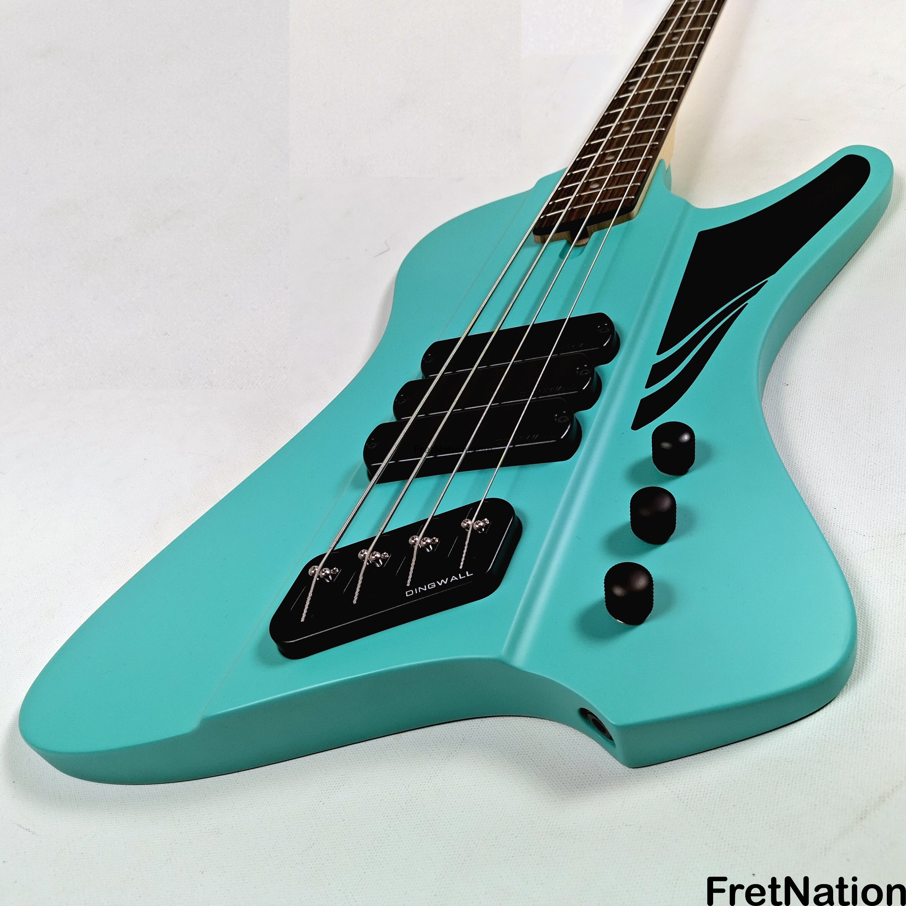Dingwall D-Roc Standard 4-String Matte Celestial Blue - 9.02lbs