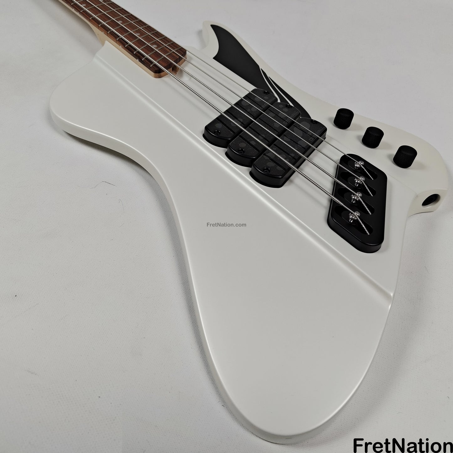Dingwall Dingwall D-Roc Standard 4-String Ducati White - 9.84lbs #18969