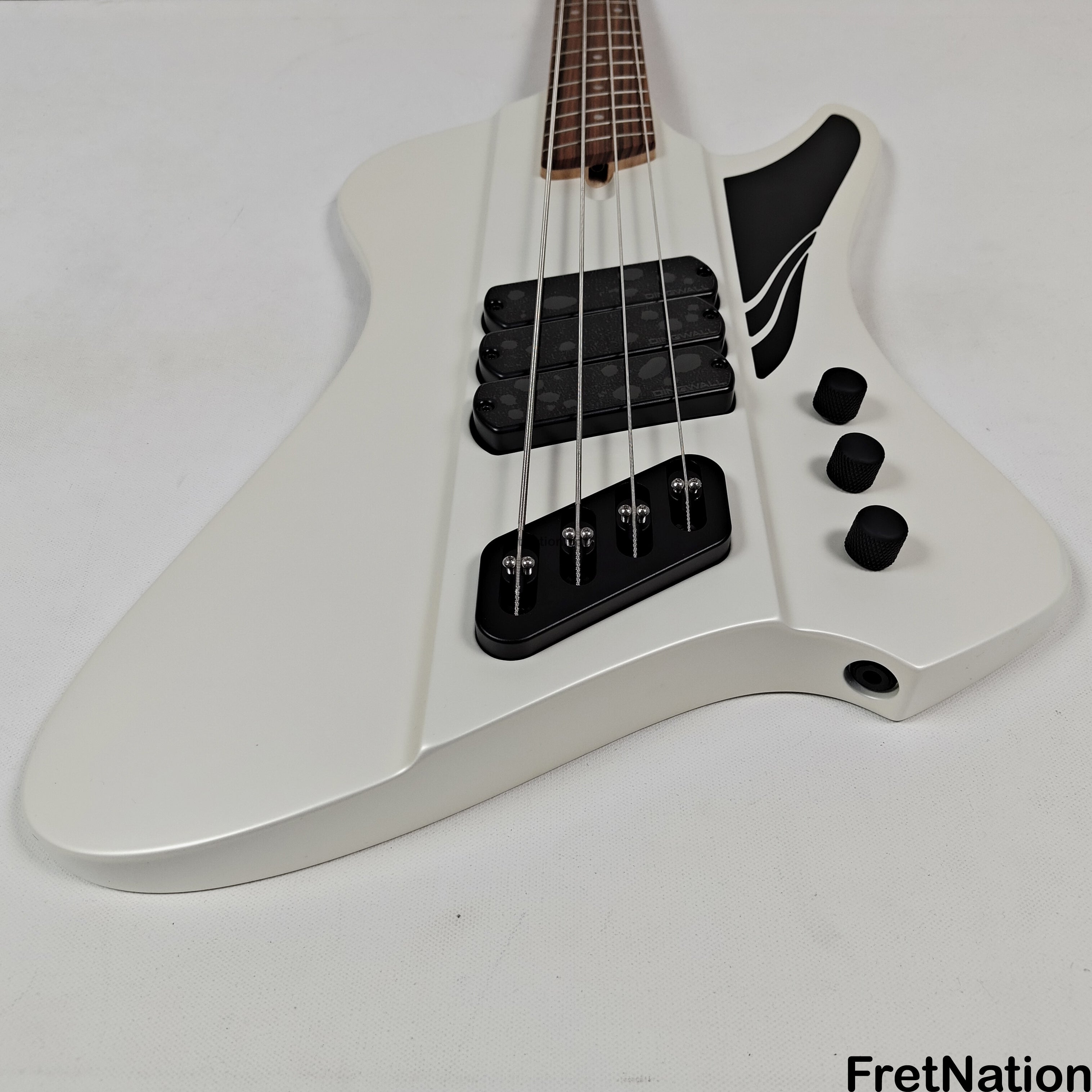 Dingwall D-Roc Standard 4-String Ducati White - 9.84lbs #18969