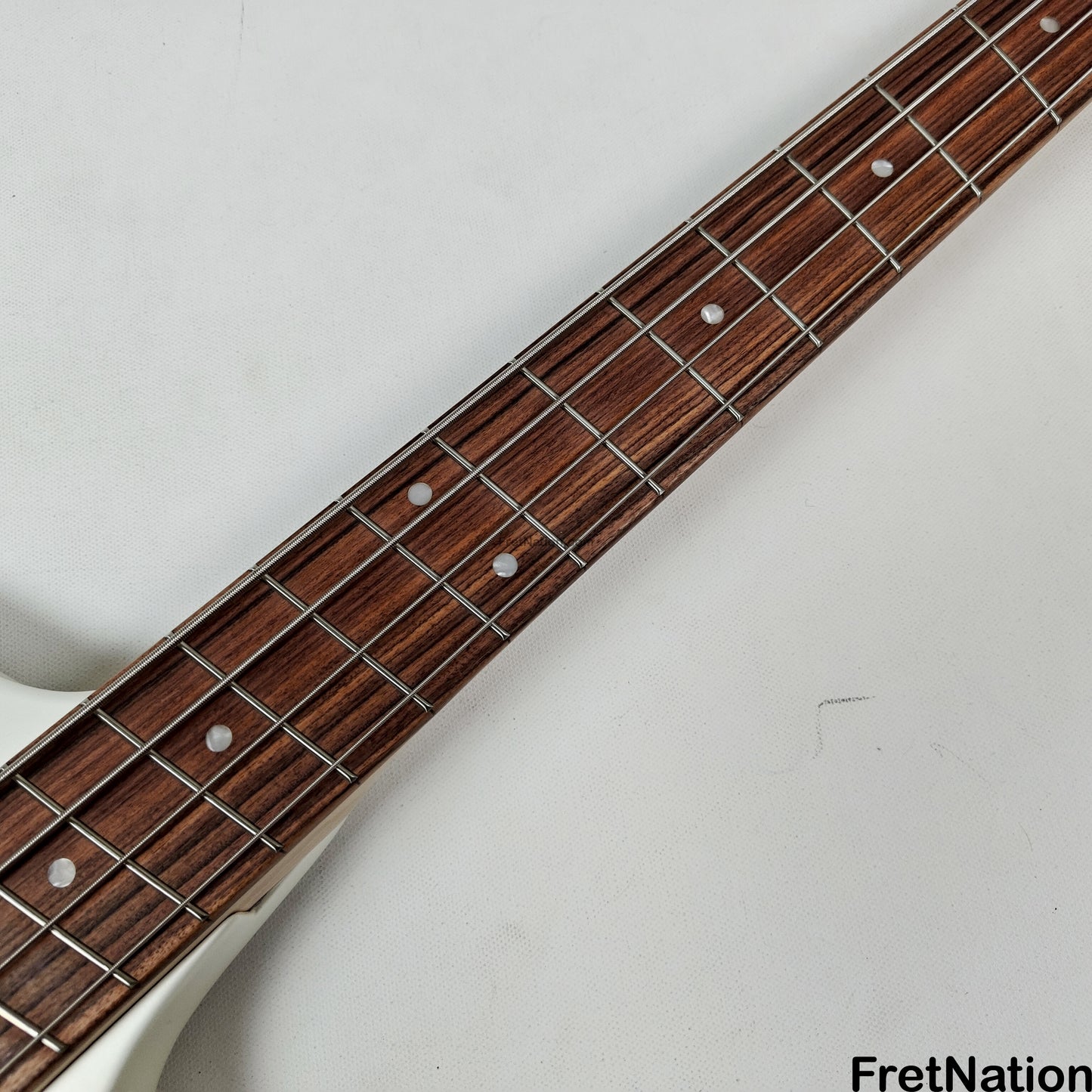 Dingwall Dingwall D-Roc Standard 4-String Ducati White - 9.84lbs #18969