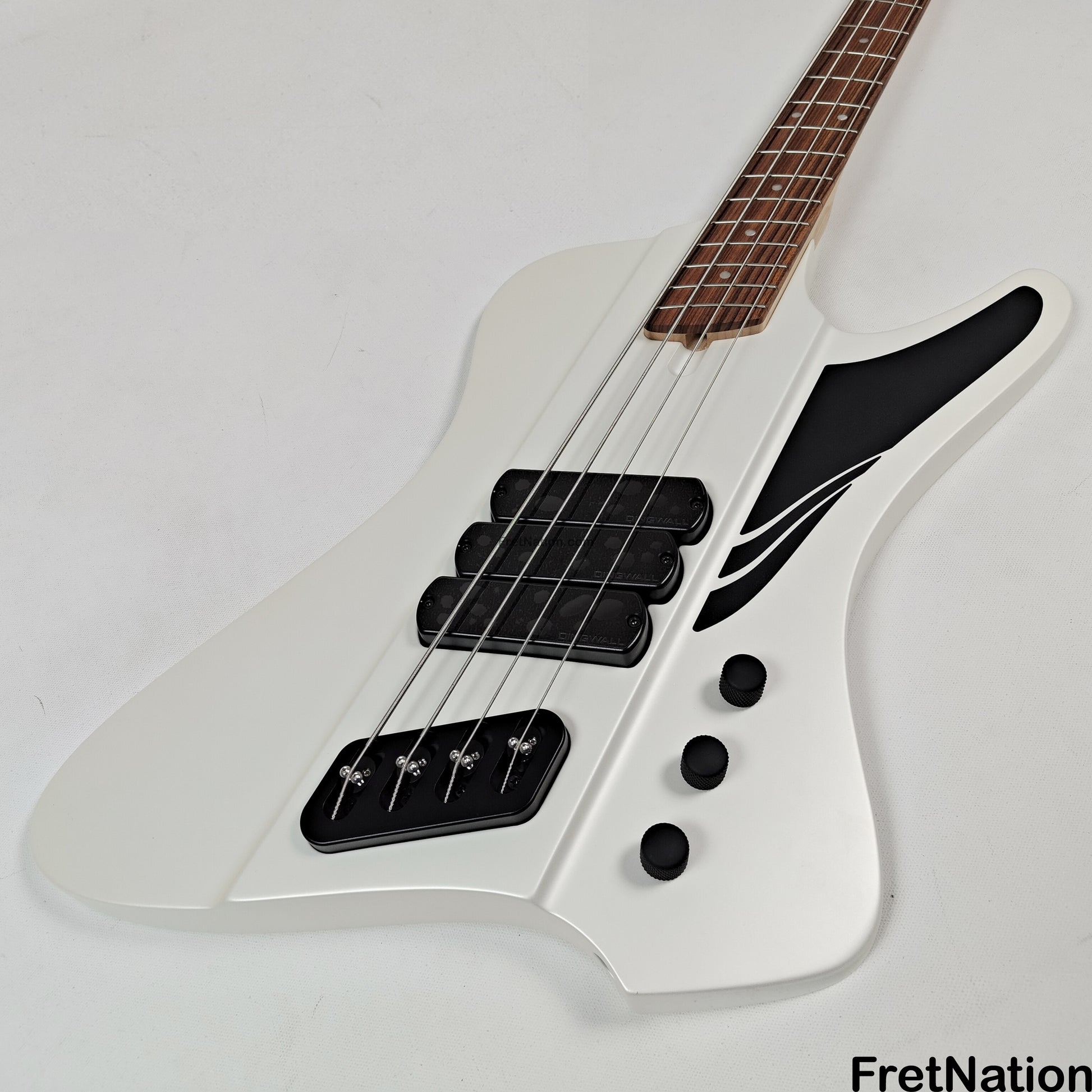 Dingwall Dingwall D-Roc Standard 4-String Ducati White - 9.84lbs #18969