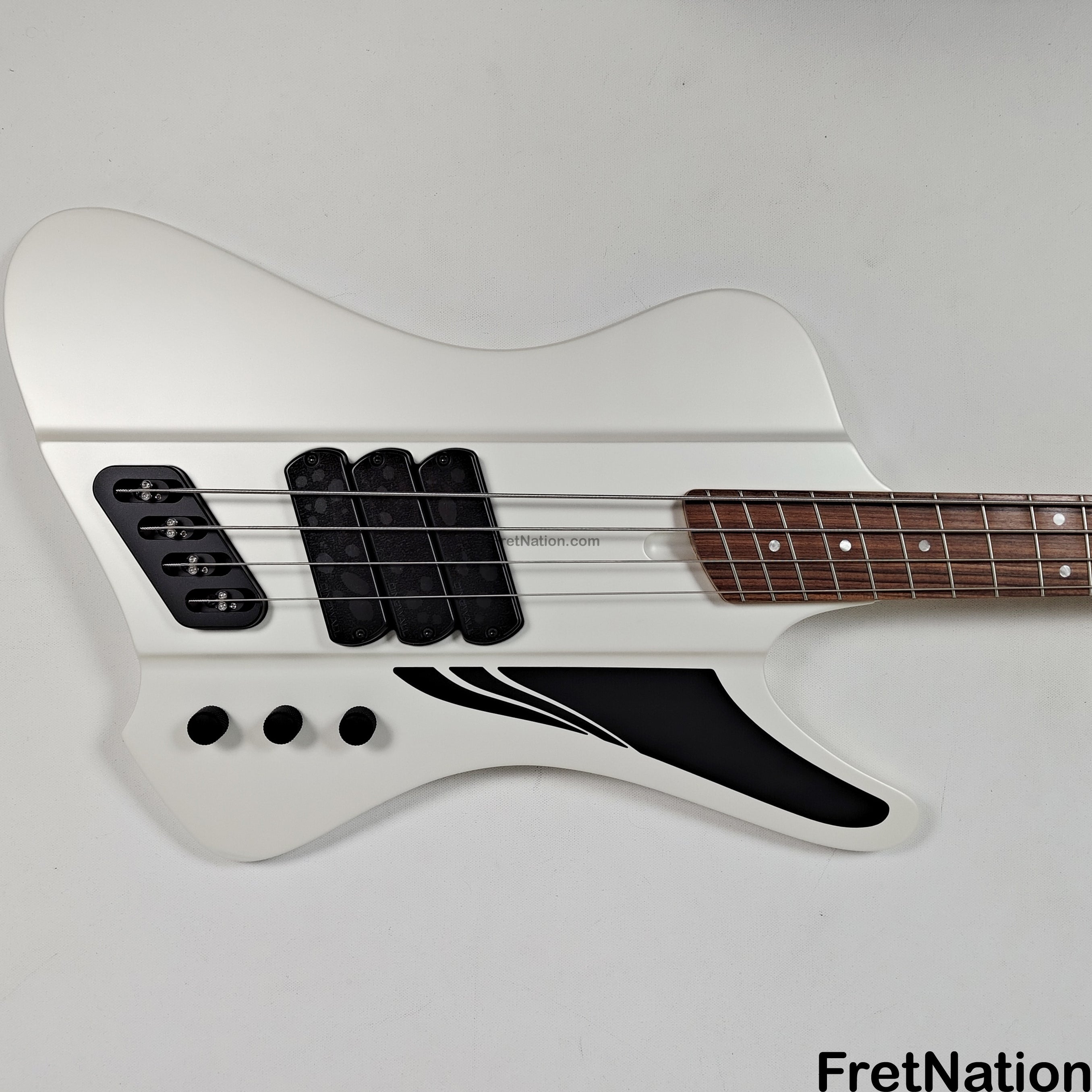 Dingwall D-Roc Standard 4-String Ducati White - 9.84lbs #18969