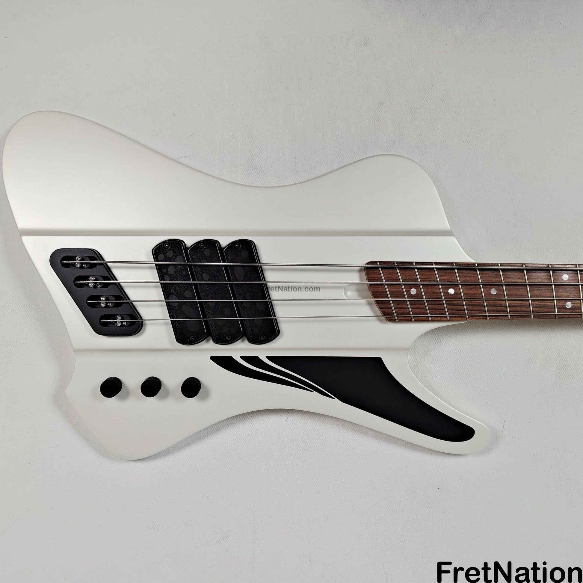 Dingwall Dingwall D-Roc Standard 4-String Ducati White - 9.84lbs #18969