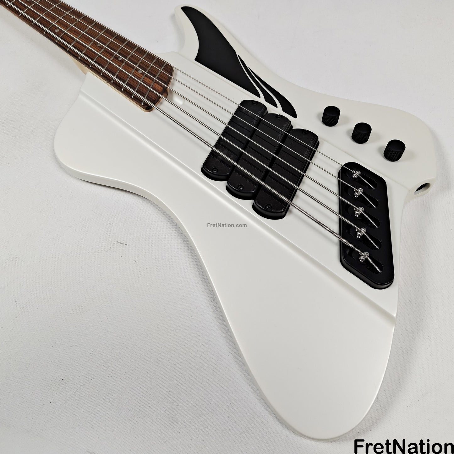 Dingwall Dingwall D-Roc Standard 5-String Ducati White - 11.08lbs #17015