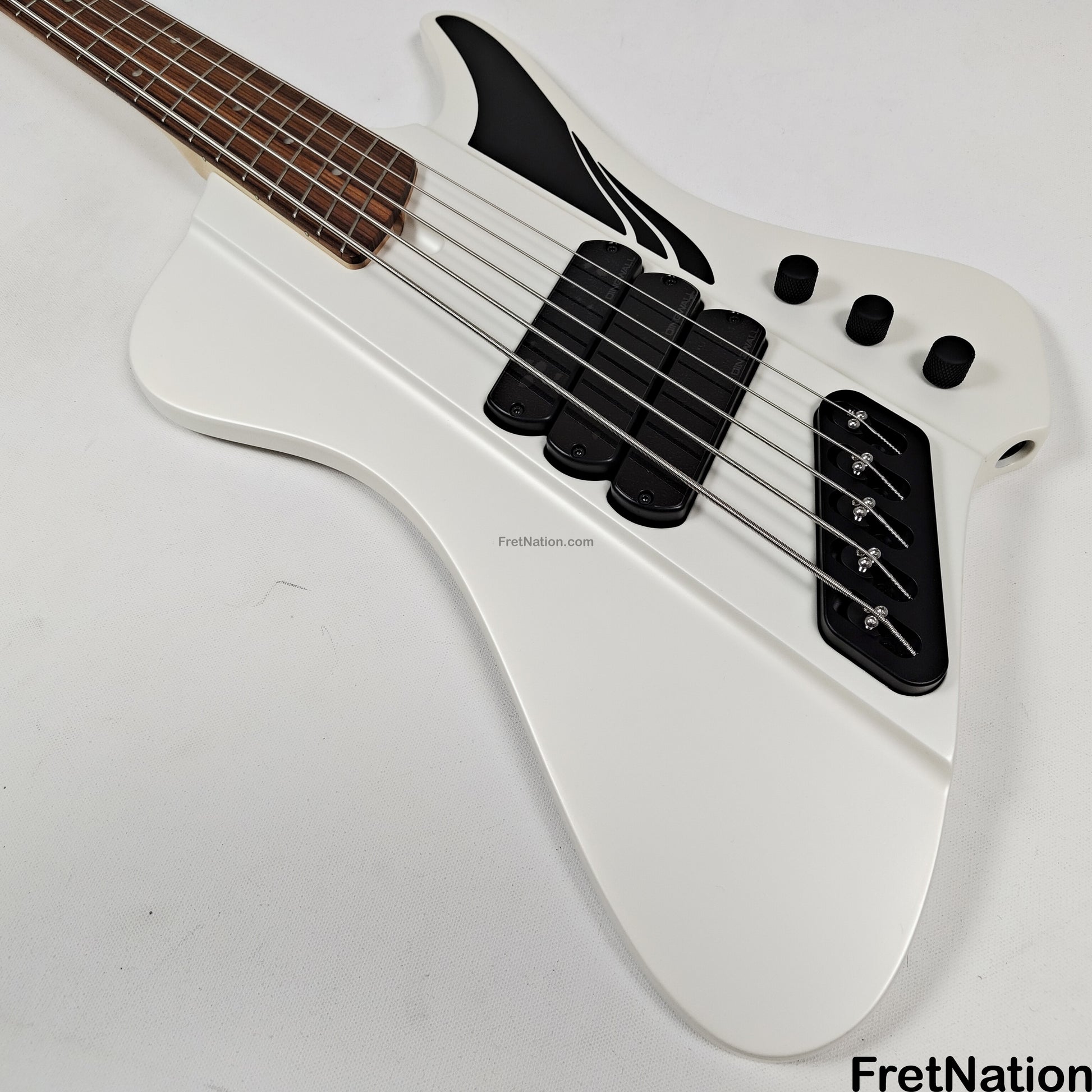 Dingwall Dingwall D-Roc Standard 5-String Ducati White - 11.08lbs #17015