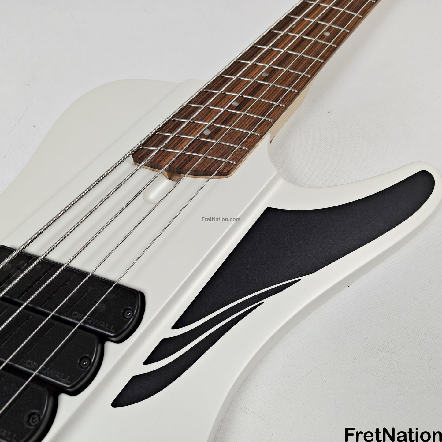 Dingwall Dingwall D-Roc Standard 5-String Ducati White - 11.08lbs #17015