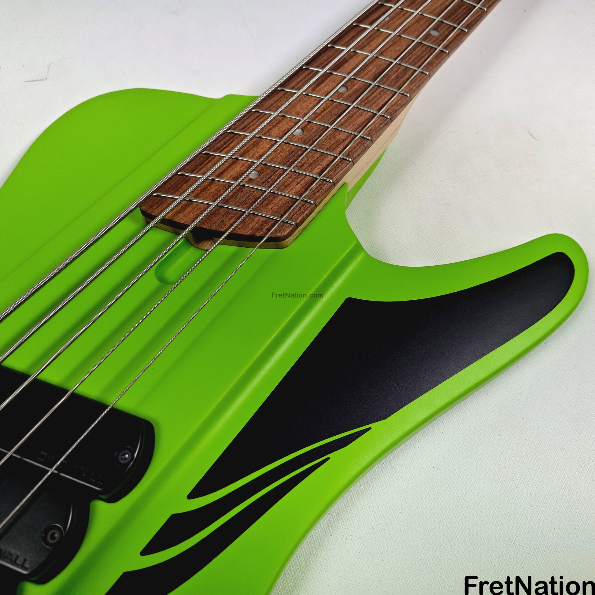 Dingwall Dingwall D-Roc Standard 5-String Matte Ferrari Green - 8.90lbs #16169