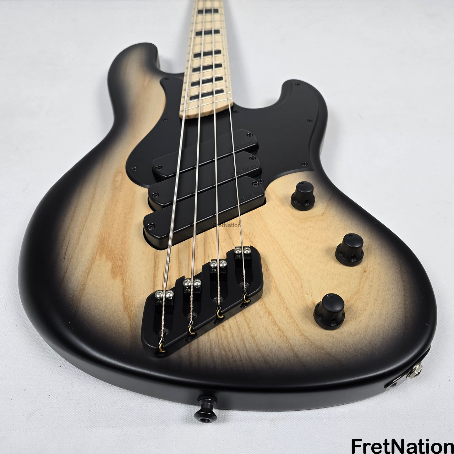 Dingwall Dingwall Super J 4-String Custom Bass BlackBurst 8.54lbs #7579