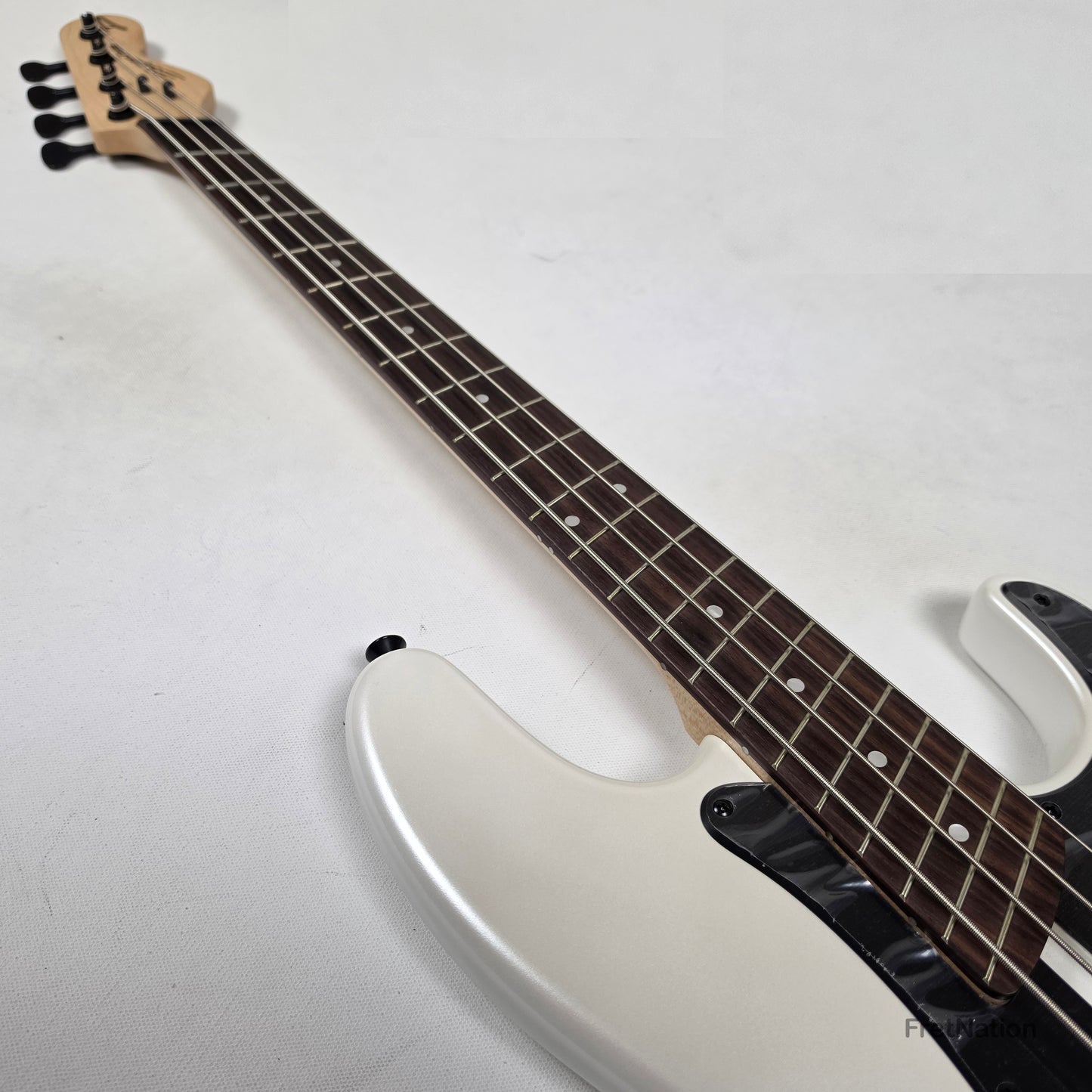 Dingwall SP1 4-String Gloss Ducati White Pearl Multi-Scale P-Bass - 7.94lbs IE251109152