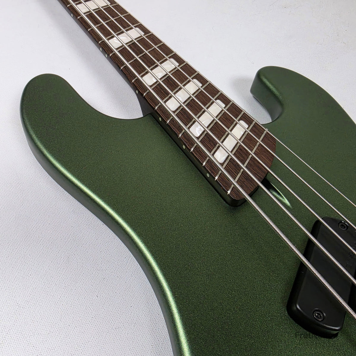 Dingwall Dingwall Super P 5-String Bass Olivine Metallic Matte Wenge Neck - 8.32lbs #8156