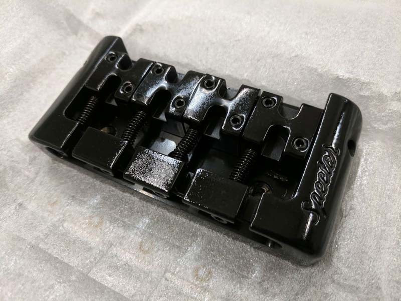 Fret Nation Spector Euro Bridge - 4-String Black - EUROBRIDGE4BK