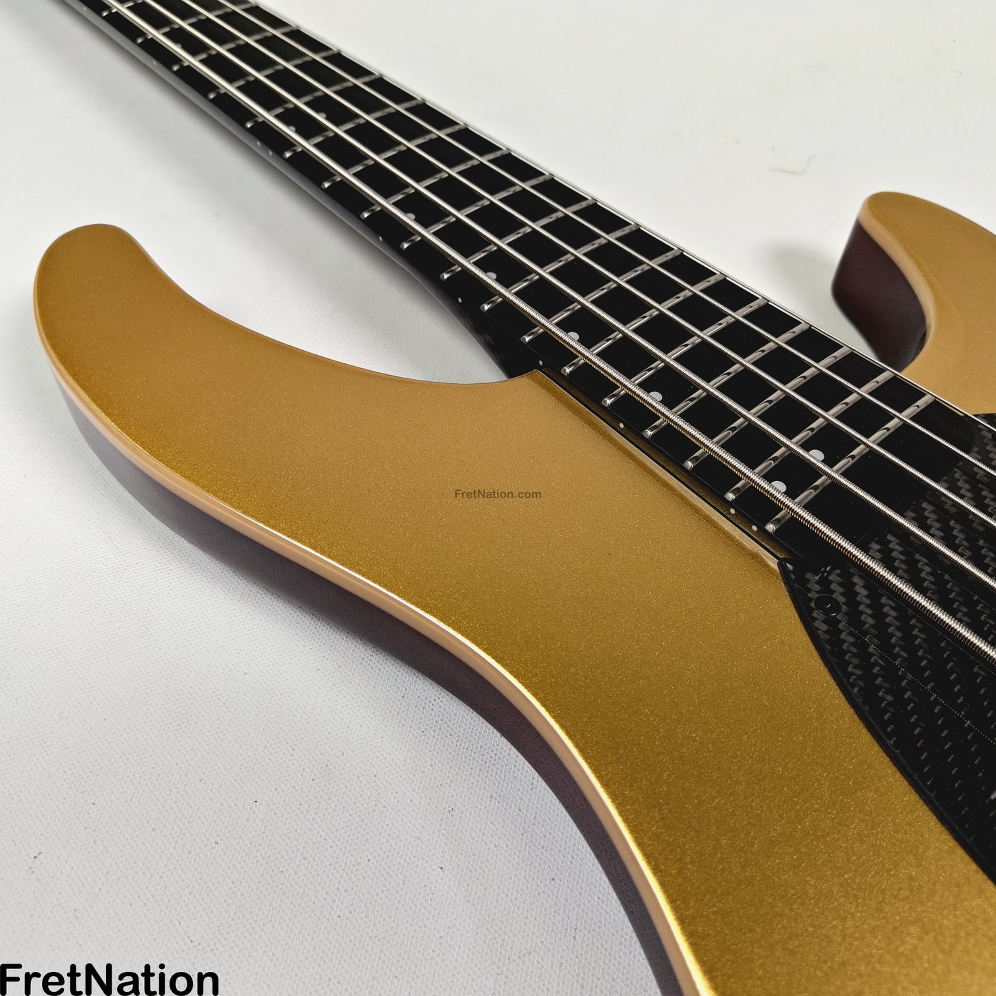 KLOS Guitars KLOS Apollo V Custom Headless 5-String Bass Gold Fishman Fluence 8.48lbs - NAMM Display