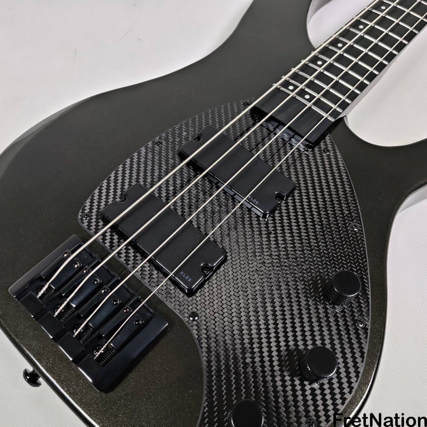 KLOS Guitars KLOS Apollo IV Standard 4-String Bass Charcoal w/ Carbon Fiber Neck 8.04lbs