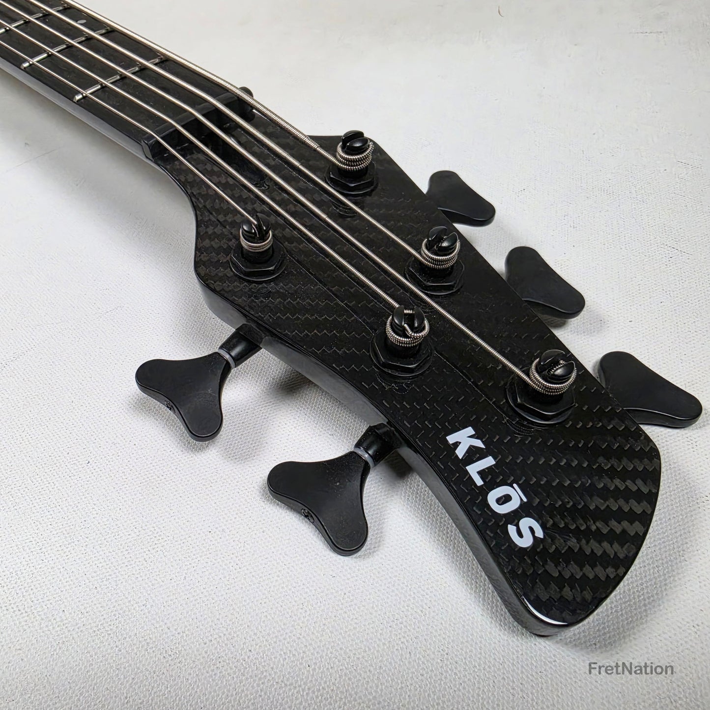 KLOS Guitars KLOS Apollo V Custom 5-String Bass Blue Flame w/ Blackouts 9.40lbs - Blemish