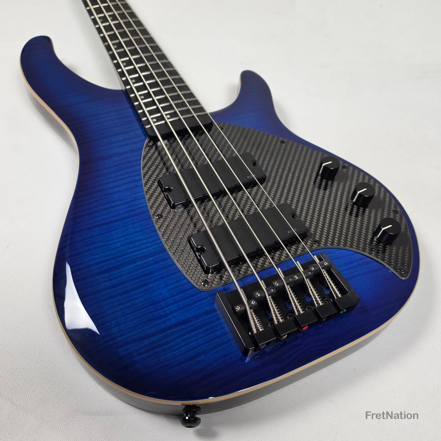 KLOS Guitars KLOS Apollo V Custom 5-String Bass Blue Flame w/ Blackouts 9.40lbs - Blemish