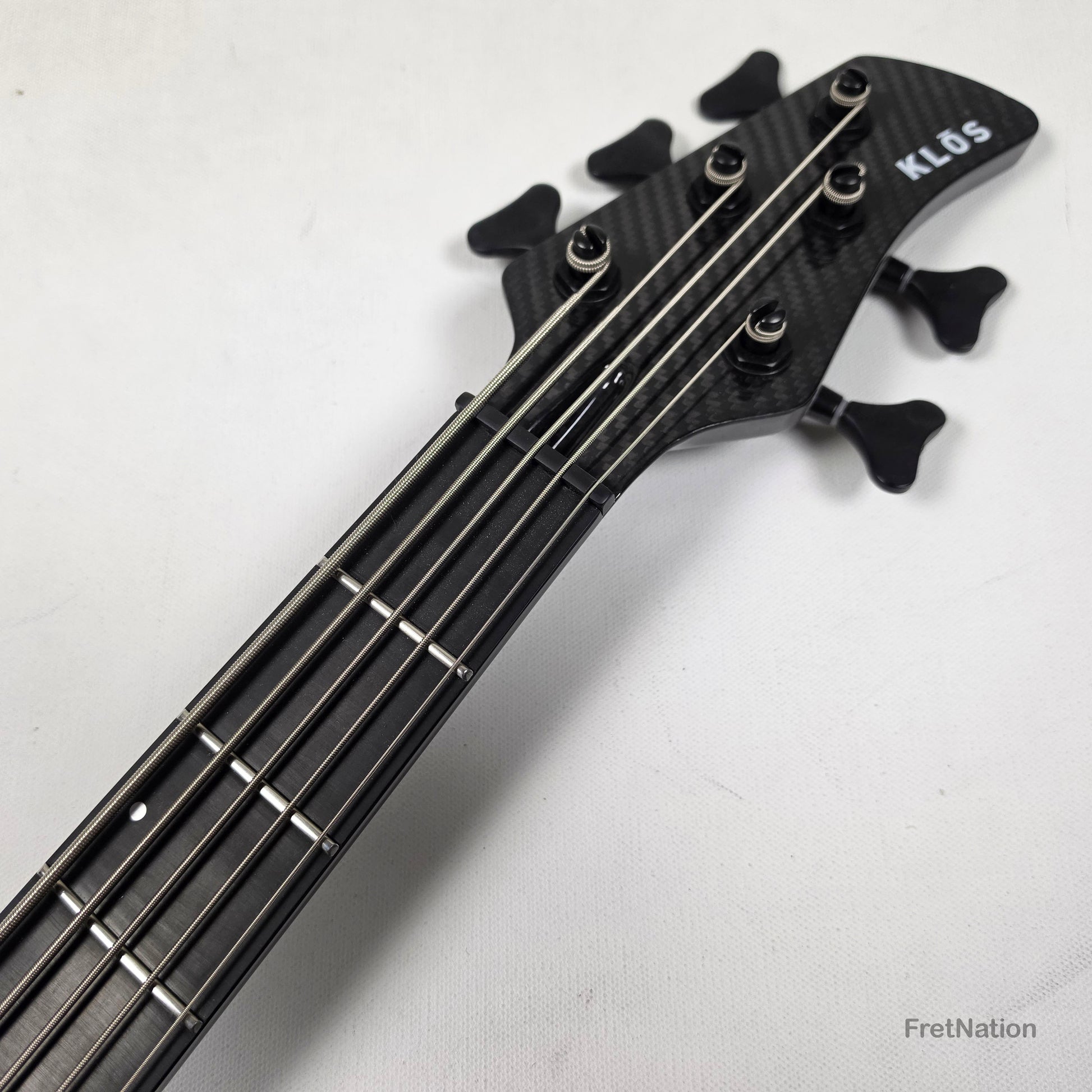 KLOS Guitars KLOS Apollo V Custom 5-String Bass Blue Flame w/ Blackouts 9.40lbs - Blemish