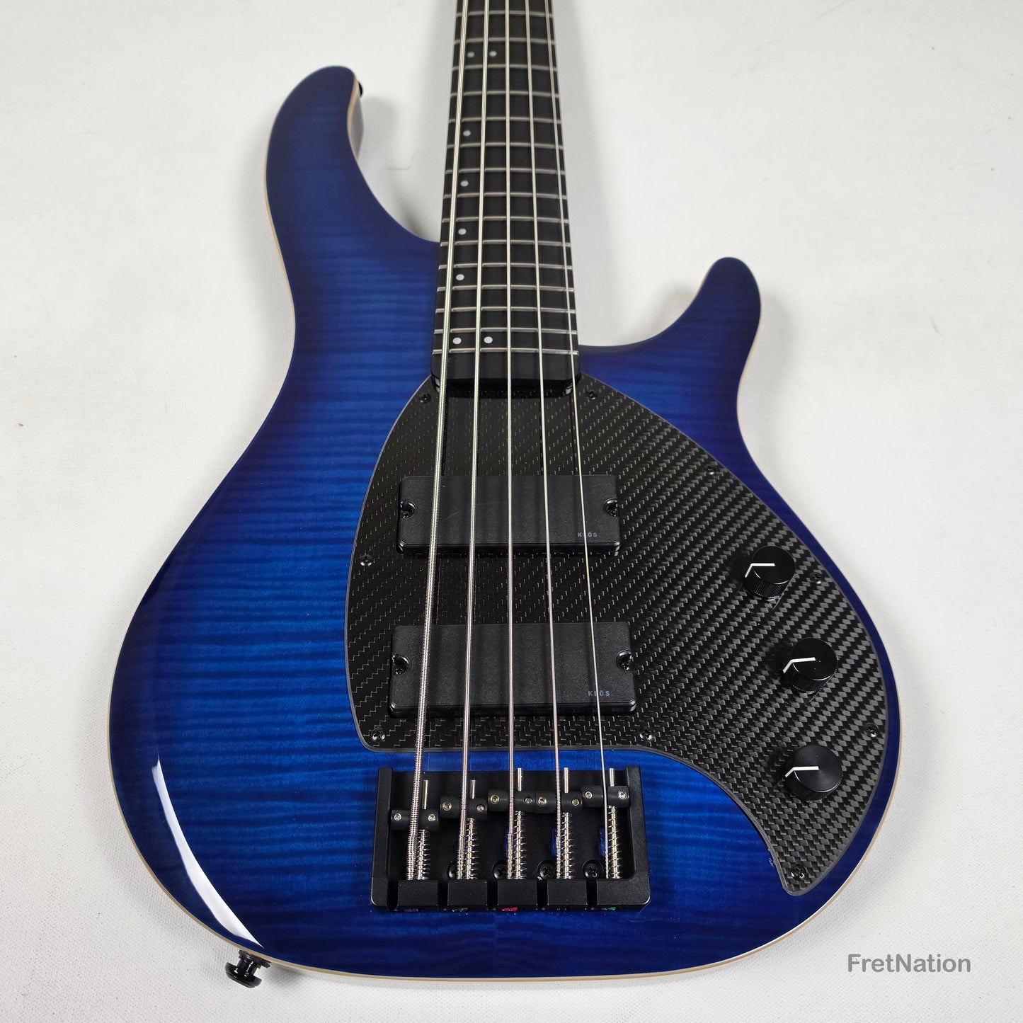 KLOS Guitars KLOS Apollo V Custom 5-String Bass Blue Flame w/ Blackouts 9.40lbs - Blemish