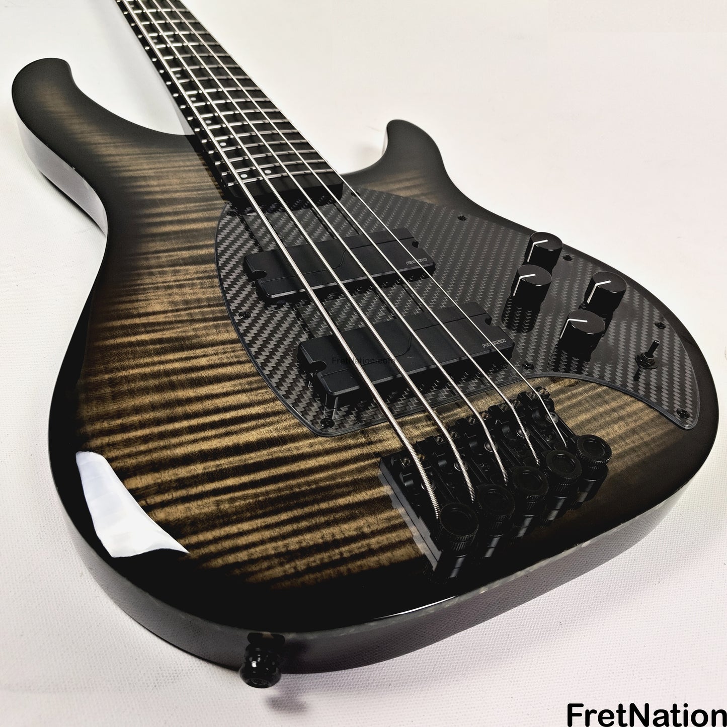 KLOS Guitars KLOS Apollo V Custom Headless 5-String Bass Black Flame Fishman Fluence 8.90lbs