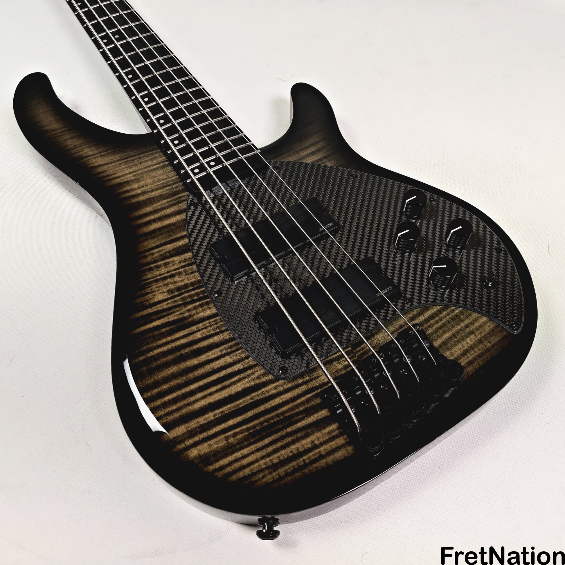KLOS Guitars KLOS Apollo V Custom Headless 5-String Bass Black Flame Fishman Fluence 8.90lbs