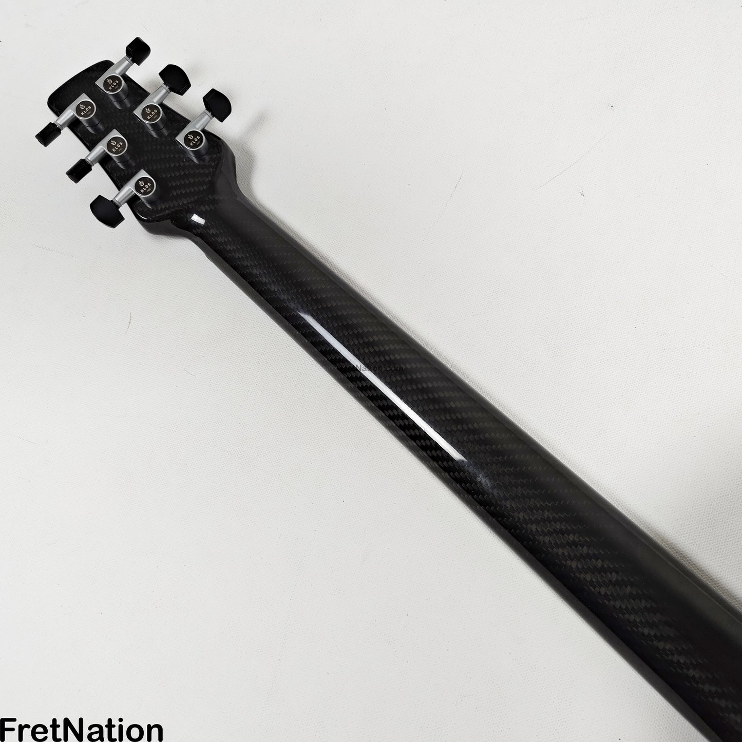 KLOS Guitars KLOS Grand Cutaway Acoustic Guitar w/ LR Baggs Anthem Carbon Fiber 4.28lbs #164423 B-Stock