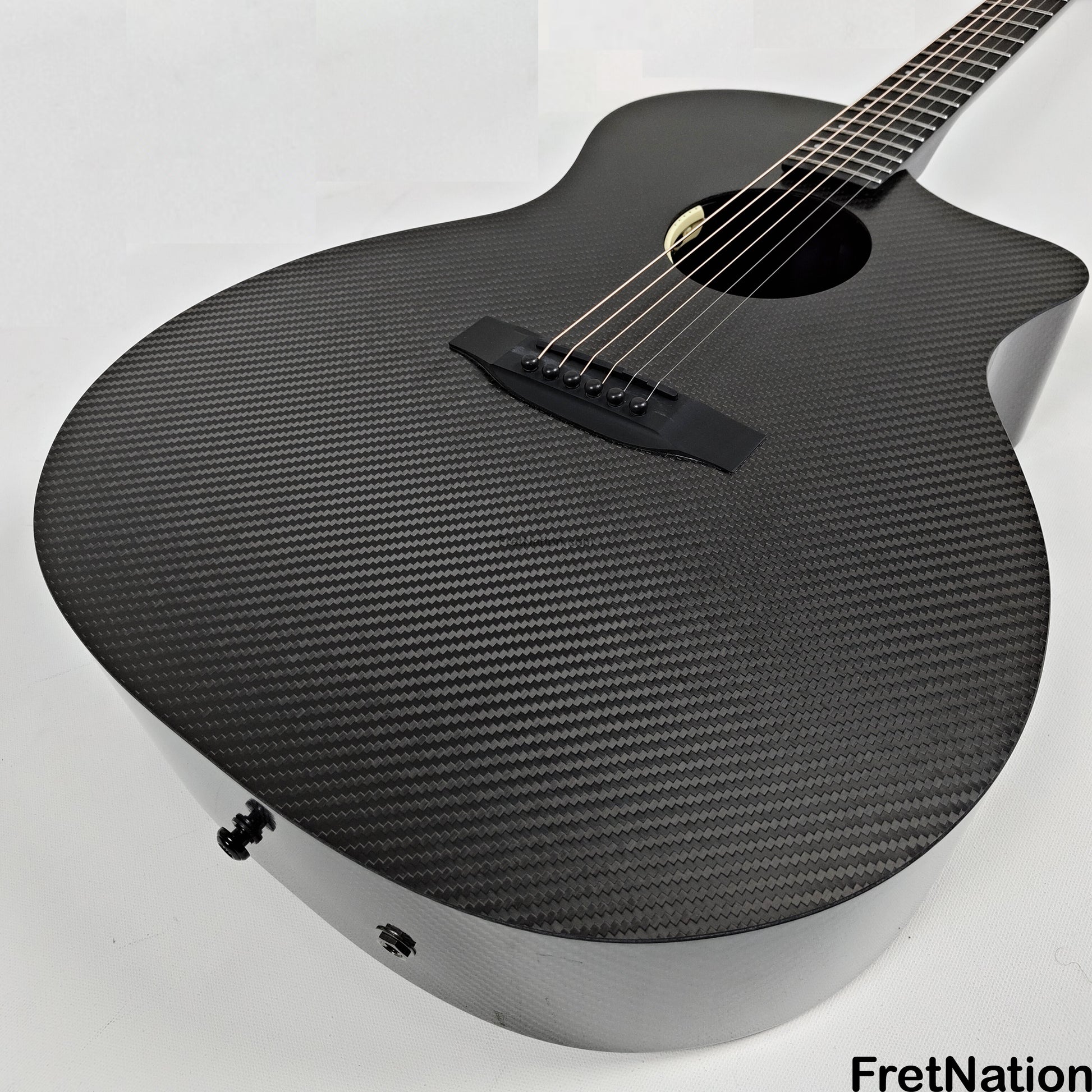 KLOS Guitars KLOS Grand Cutaway Acoustic Guitar w/ LR Baggs Anthem Carbon Fiber 4.28lbs #164423 B-Stock