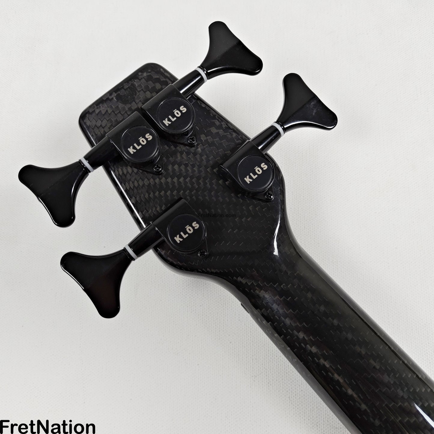 KLOS Guitars KLOS Apollo IV Standard 4-String Bass White w/ Carbon Fiber Neck 7.62lbs