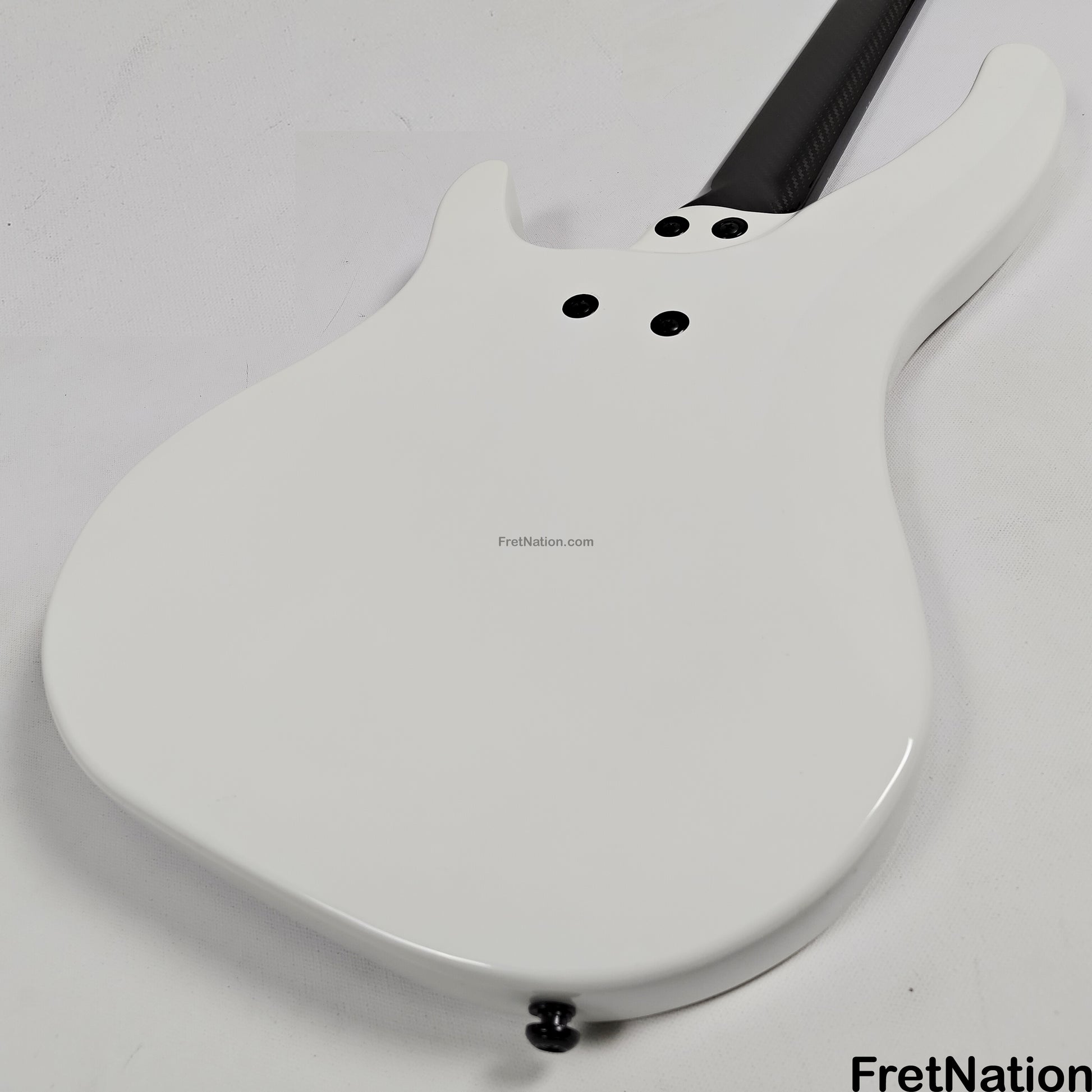 KLOS Guitars KLOS Apollo IV Standard 4-String Bass White w/ Carbon Fiber Neck 7.62lbs