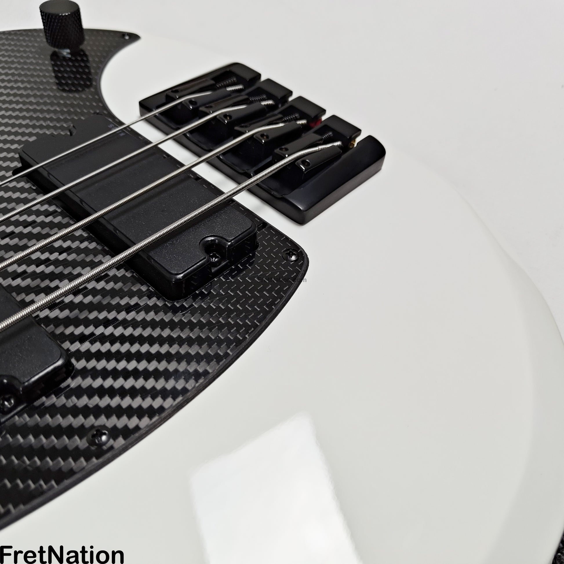 KLOS Guitars KLOS Apollo IV Standard 4-String Bass White w/ Carbon Fiber Neck 7.62lbs