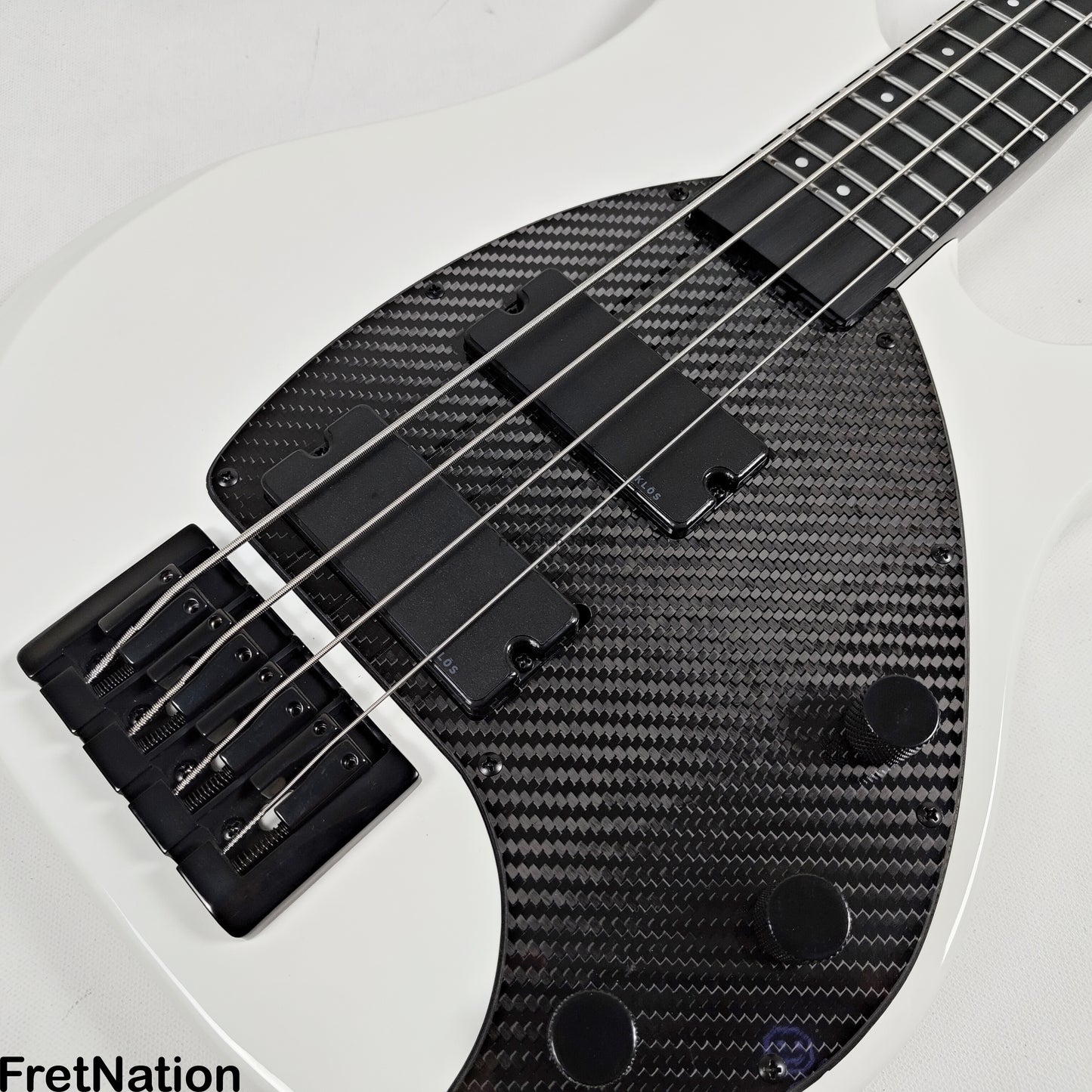 KLOS Guitars KLOS Apollo IV Standard 4-String Bass White w/ Carbon Fiber Neck 7.62lbs