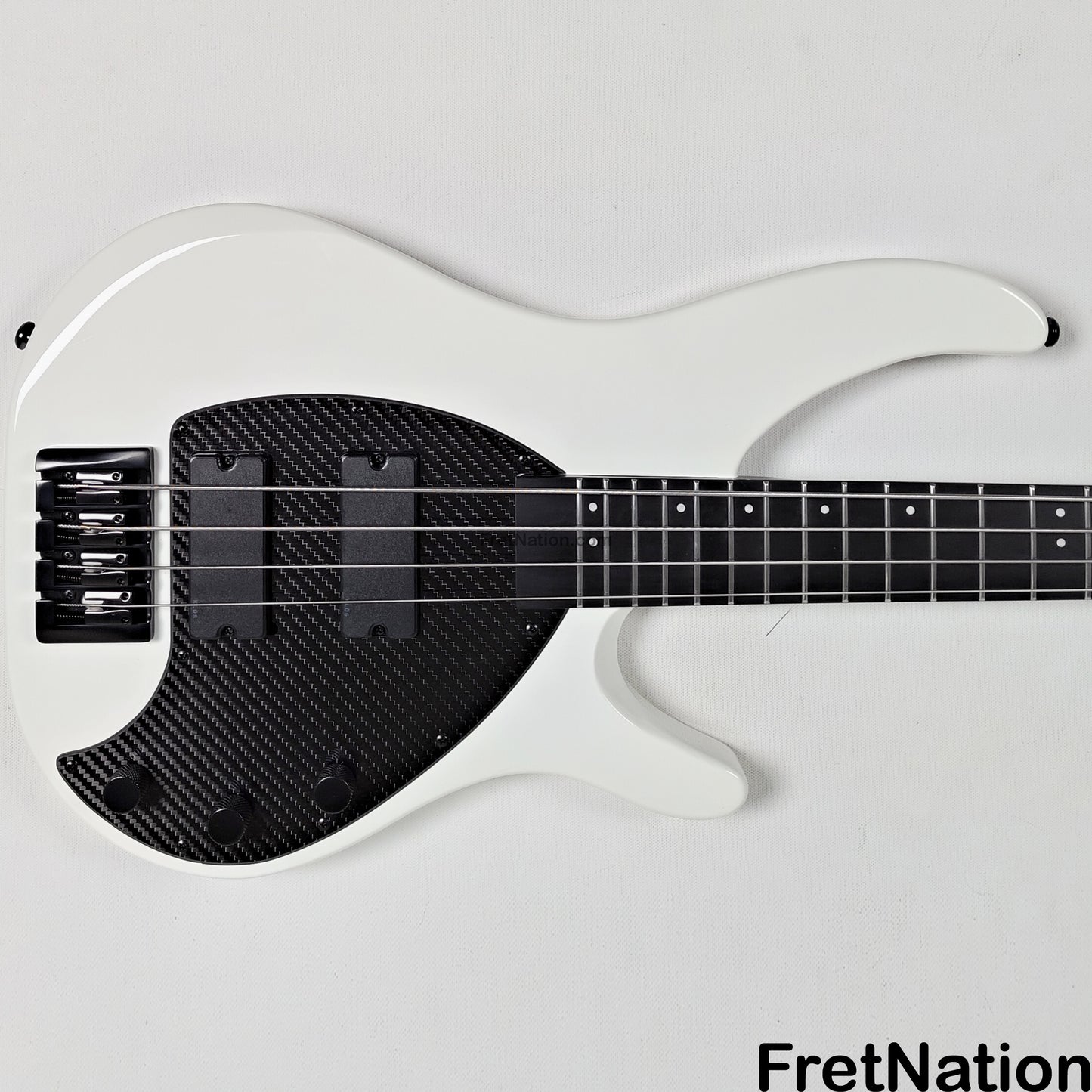 KLOS Guitars KLOS Apollo IV Standard 4-String Bass White w/ Carbon Fiber Neck 7.62lbs