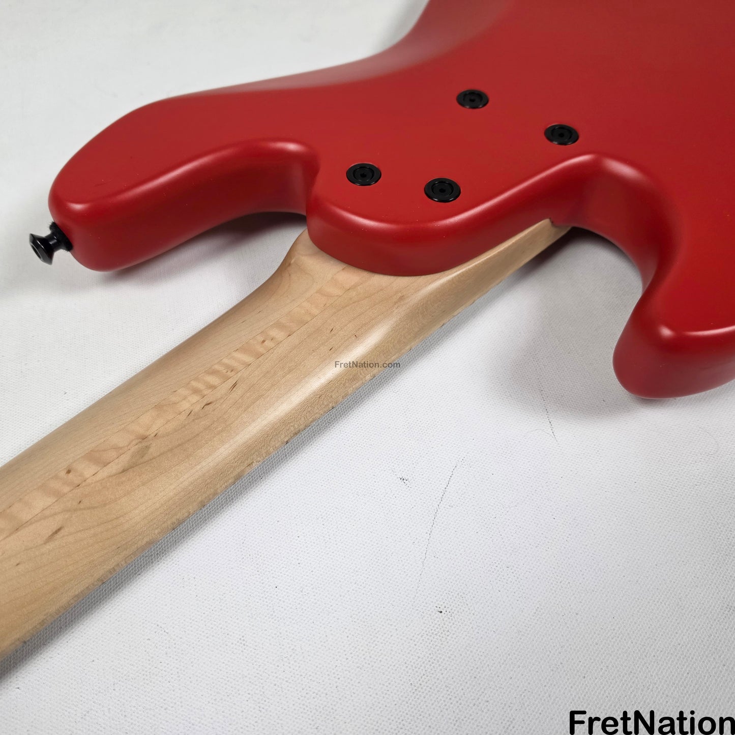 Marco Bass Guitars Marco Bass Guitars TFL-5 5-String 34.5" Satin Red - 9.84lbs