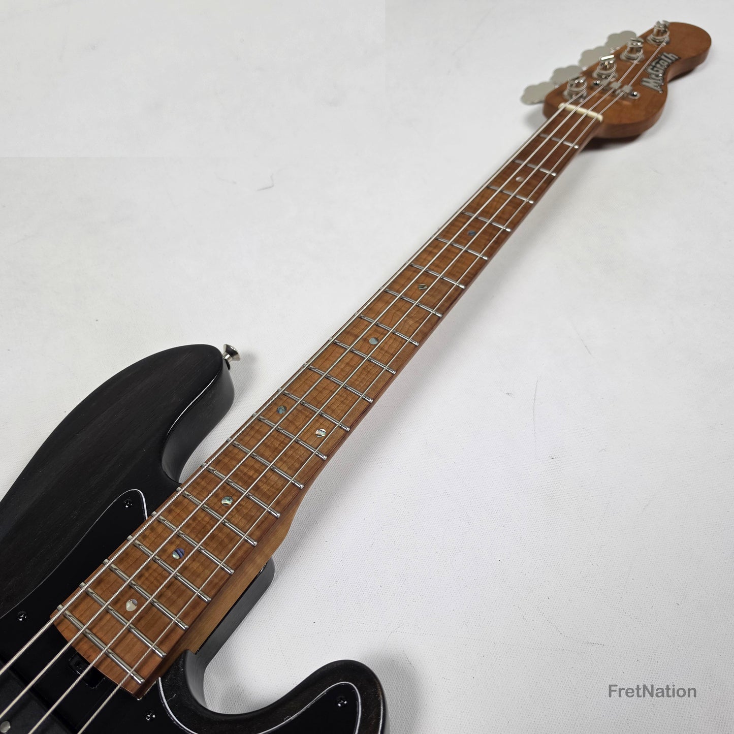 McGrath J-Style Thumper Short Scale 4-String Bass Nordstrands Passive - Black Sands 8.20lbs