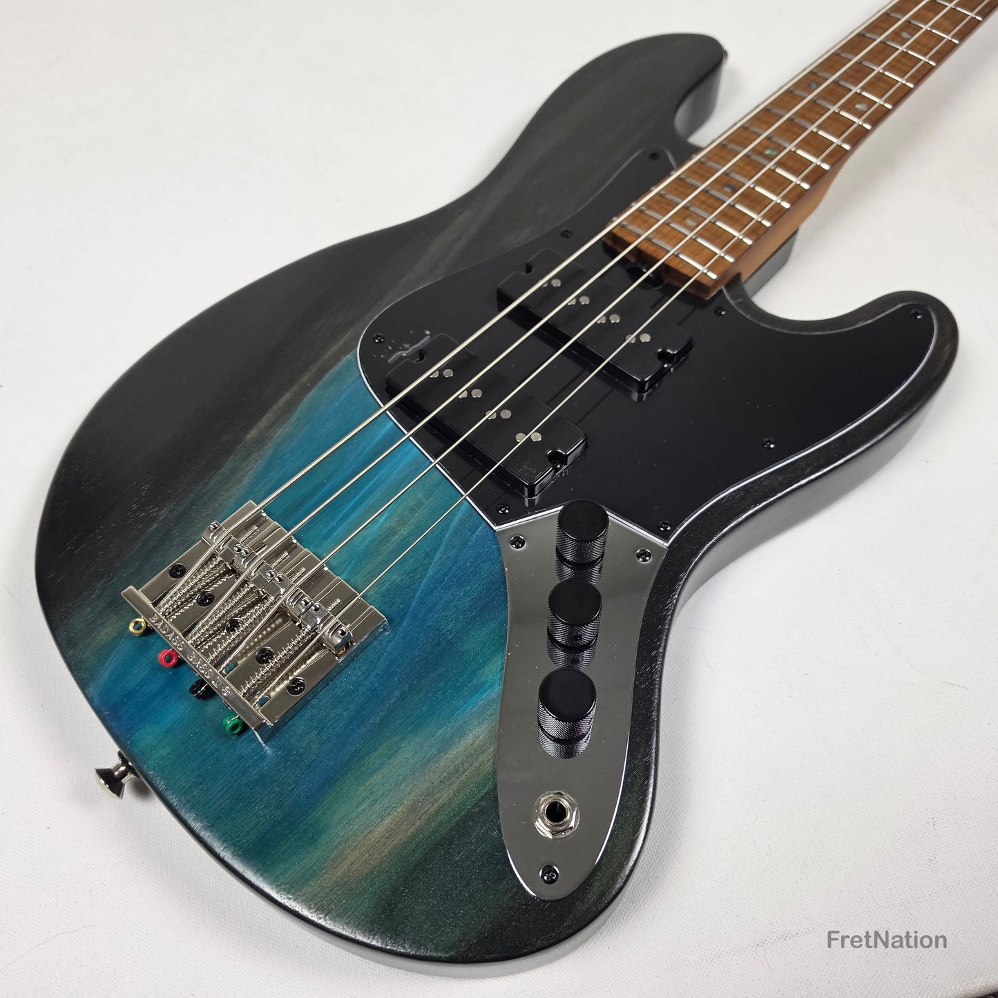 McGrath J-Style Thumper Short Scale 4-String Bass Nordstrands Passive - Black Sands 8.20lbs