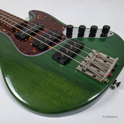 McGrath J-Style Thunderhorse IV 4-String Bass Nordstrand 12-Way Tilt - British Racing Green 9.02lbs