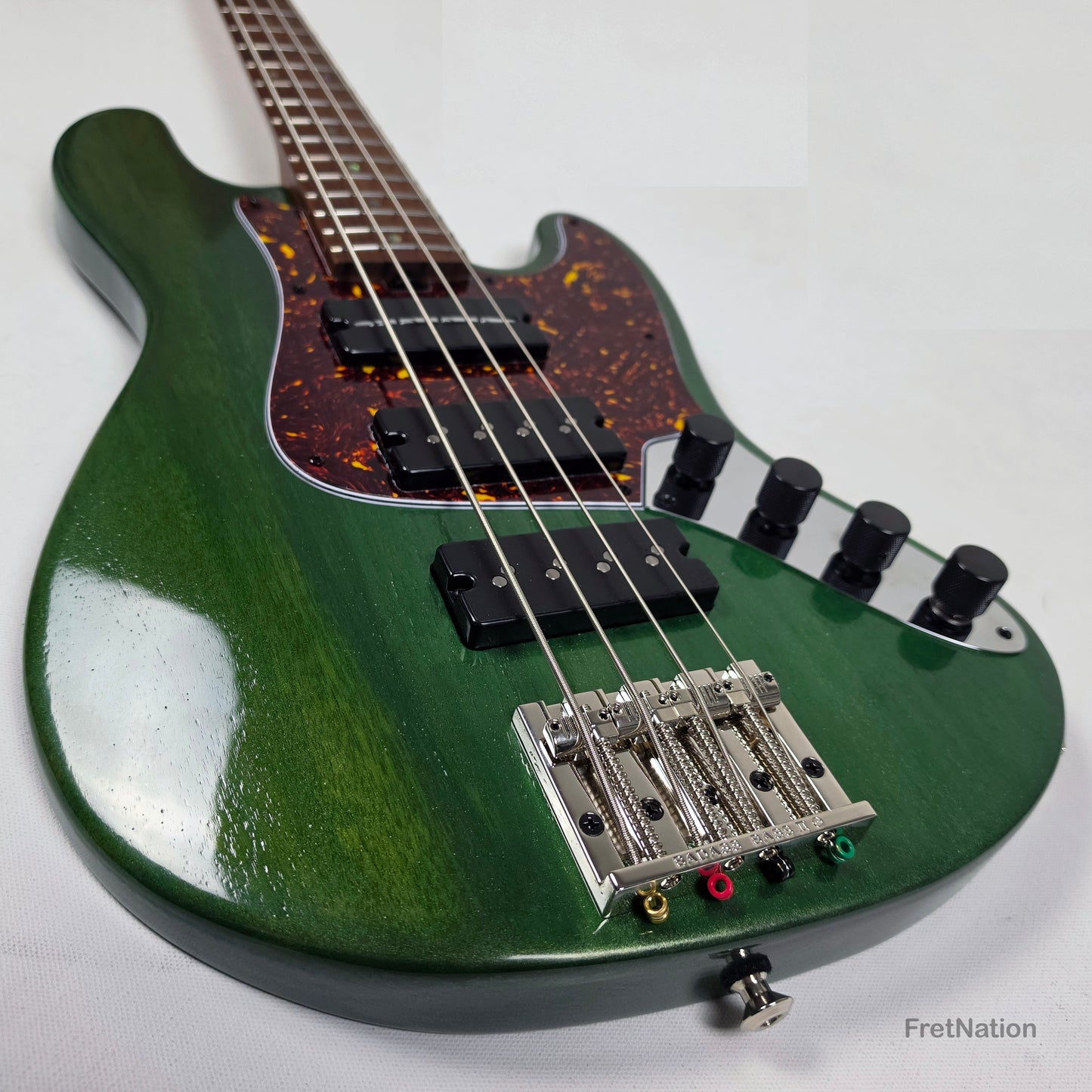 McGrath J-Style Thunderhorse IV 4-String Bass Nordstrand 12-Way Tilt - British Racing Green 9.02lbs