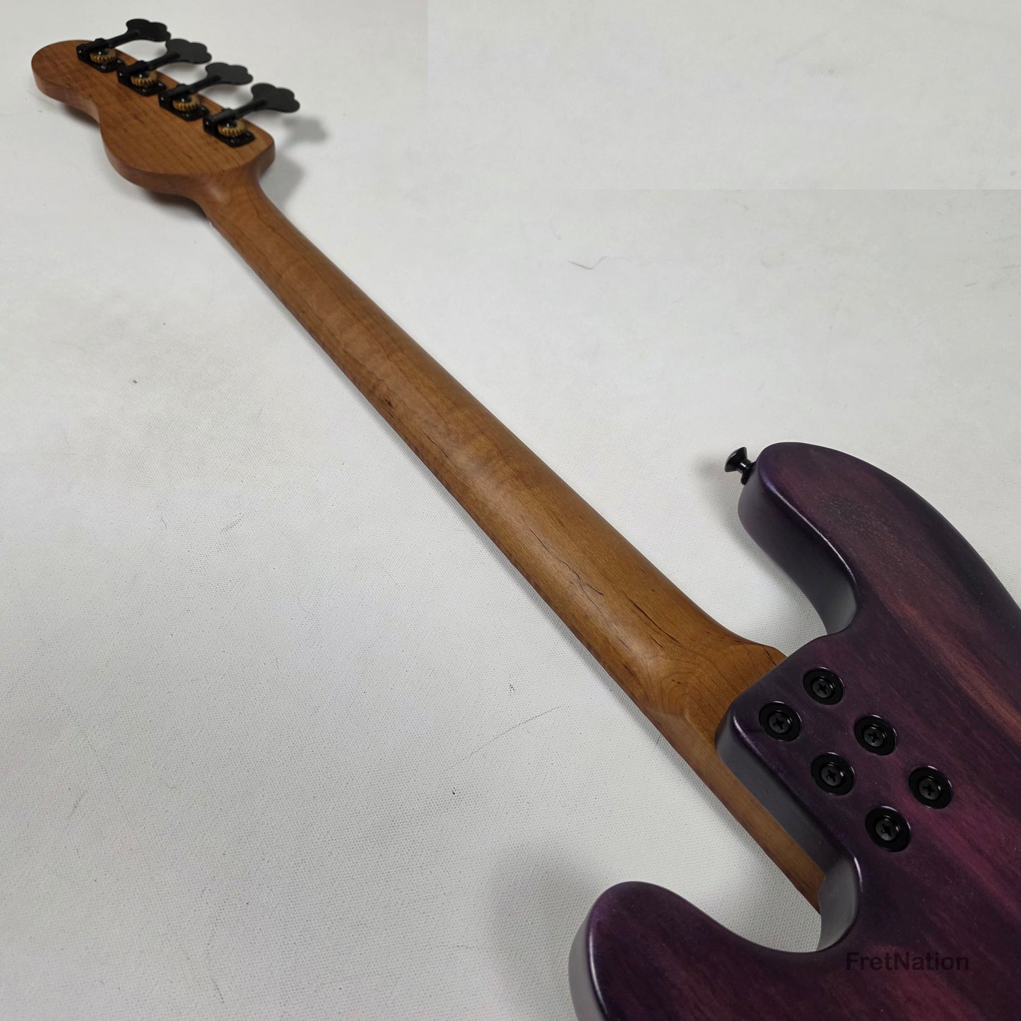 McGrath J-Style Thumper Short Scale 4-String Bass EMG Passive - Passion Fruit 8.72lbs