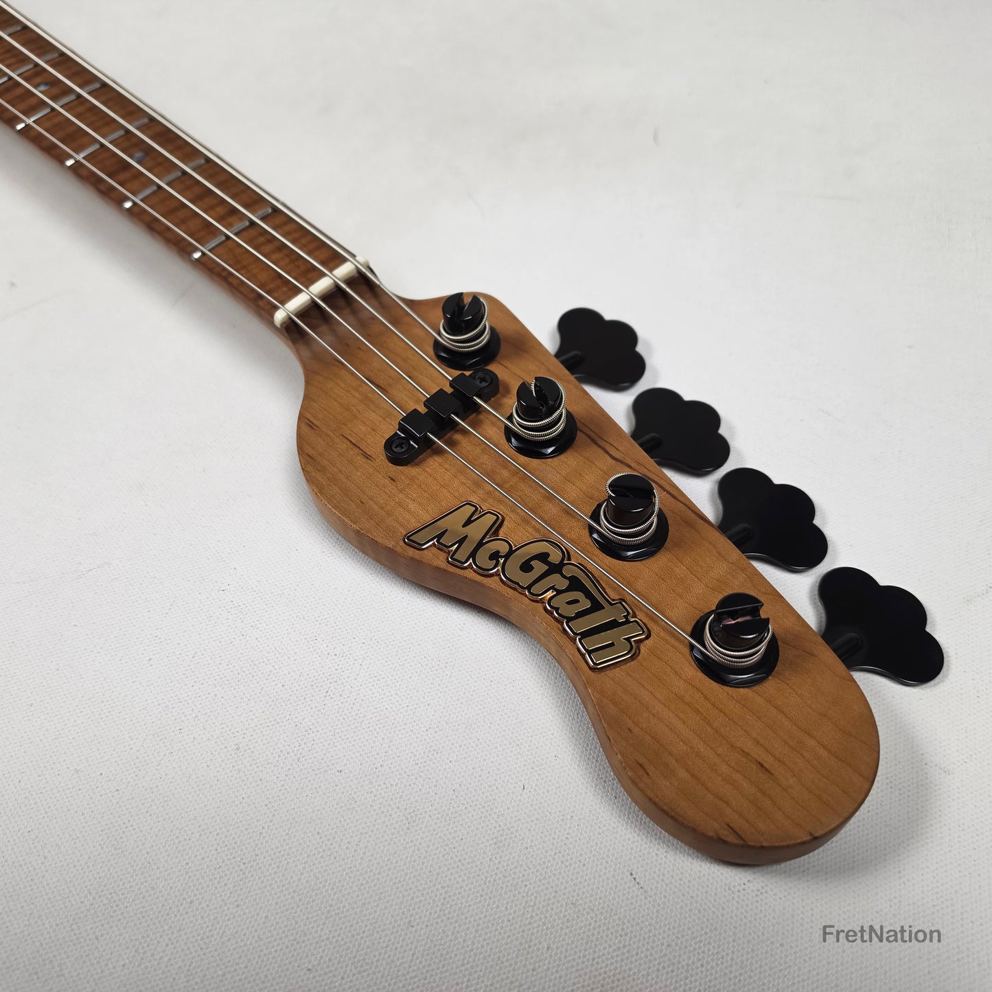 McGrath J-Style Thumper Short Scale 4-String Bass EMG Passive - Passion Fruit 8.72lbs