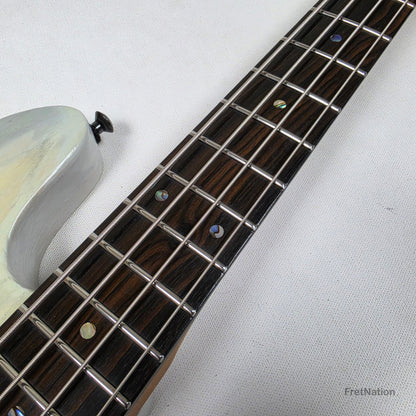 McGrath J-Style Thumper Short Scale 4-String Bass EMG Passive - White Sands 10.16lbs