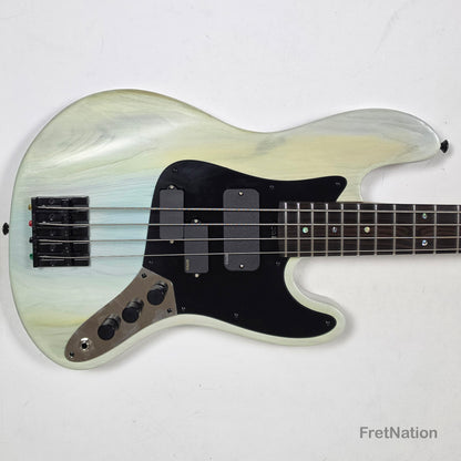 McGrath J-Style Thumper Short Scale 4-String Bass EMG Passive - White Sands 10.16lbs