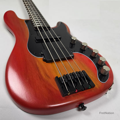 McGrath P-Style MM/J 4-String Bass EMG 12-Way - Red Flame 8.72lbs