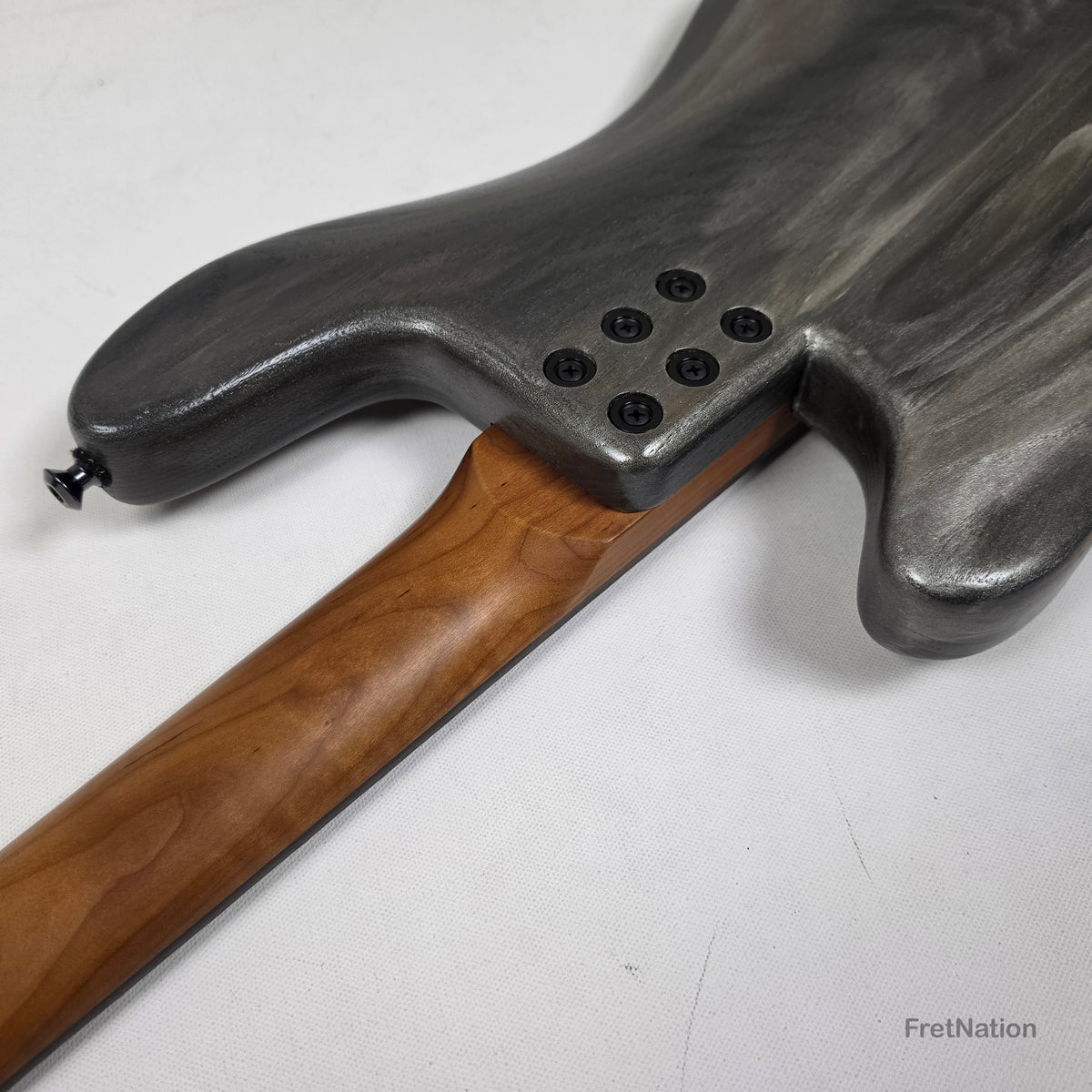 McGrath Thumper Short Scale 4-String Bass Nordstrand Passive - Damascus 8.96lbs
