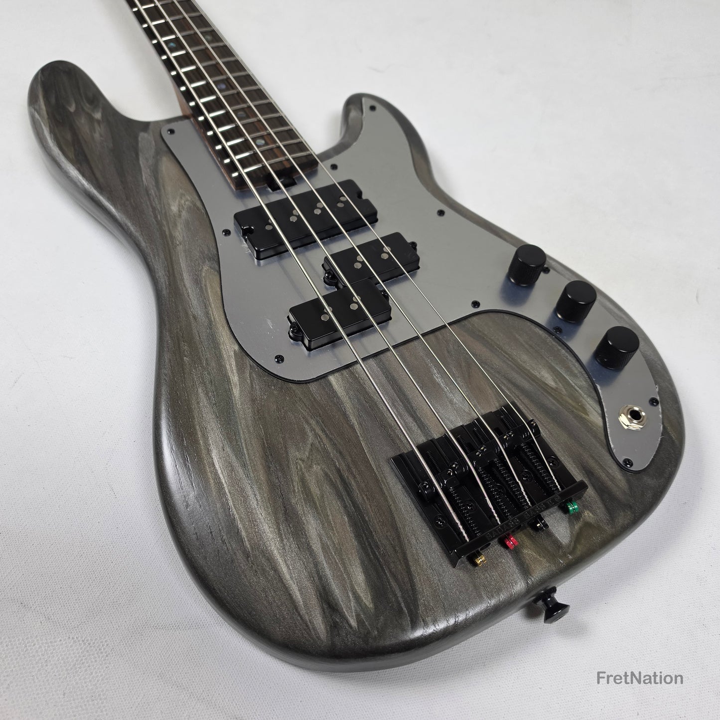 McGrath Thumper Short Scale 4-String Bass Nordstrand Passive - Damascus 8.96lbs